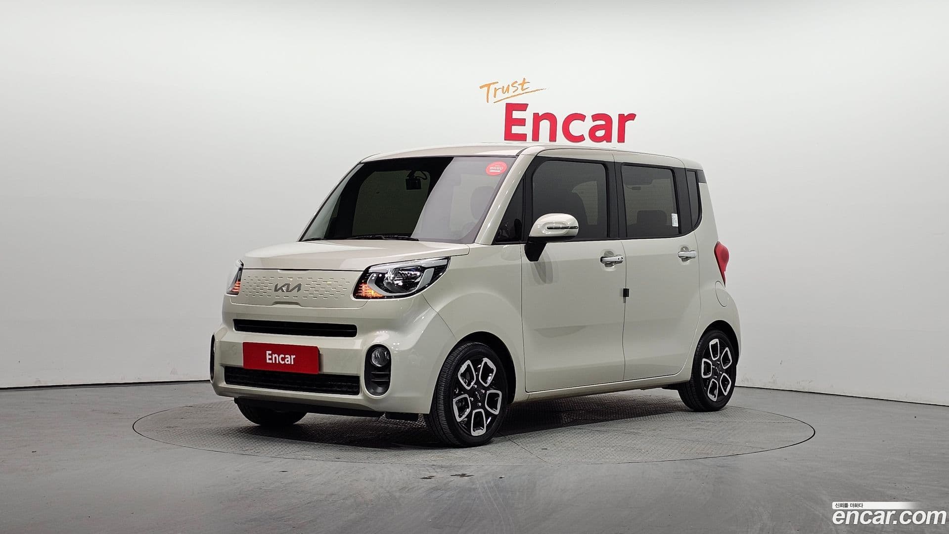 Main__Slider__Photo:RAY Kia 2022.7-0