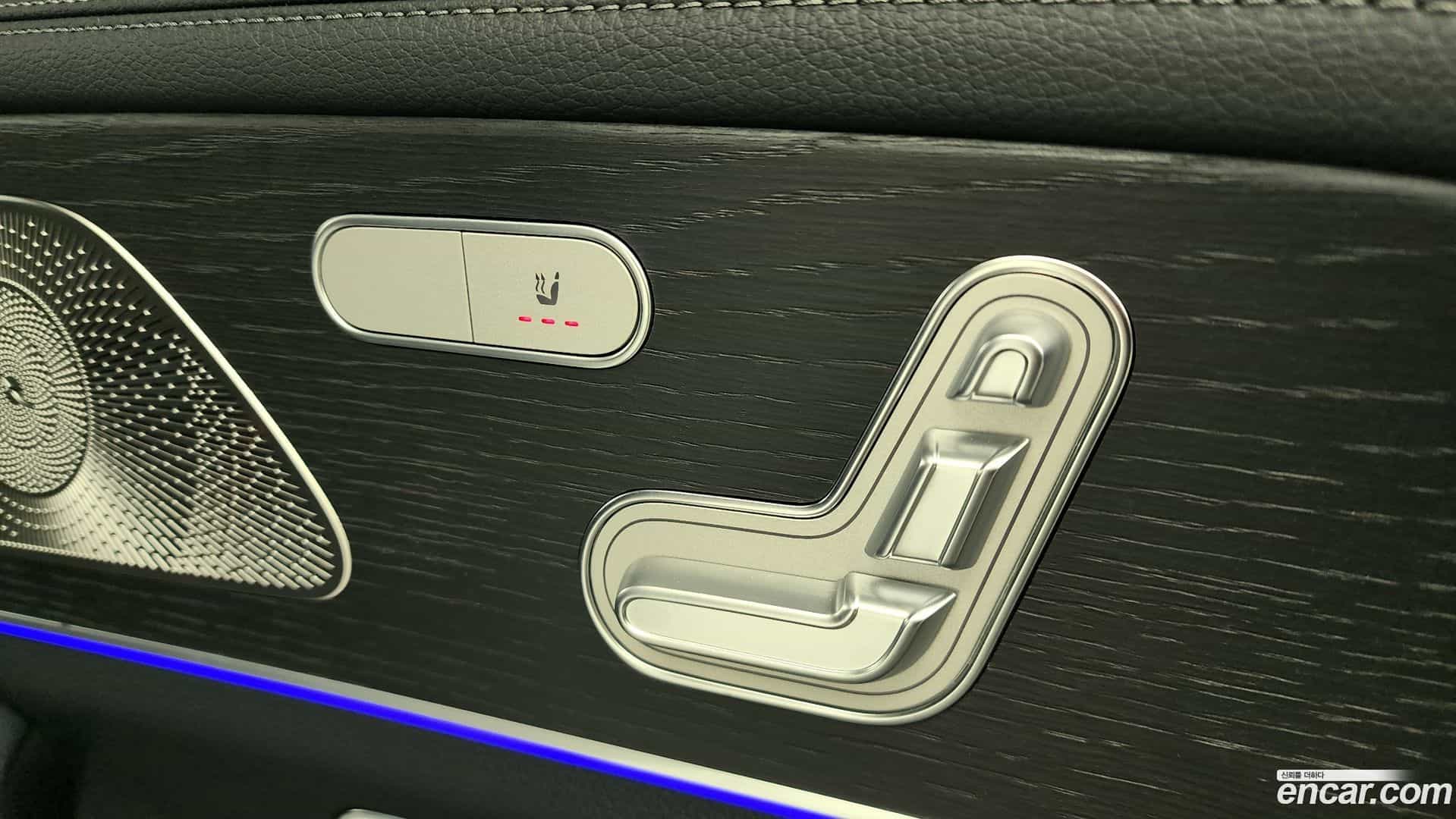 GLE-Class Mercedes-Benz 2025.4-OPTION-023