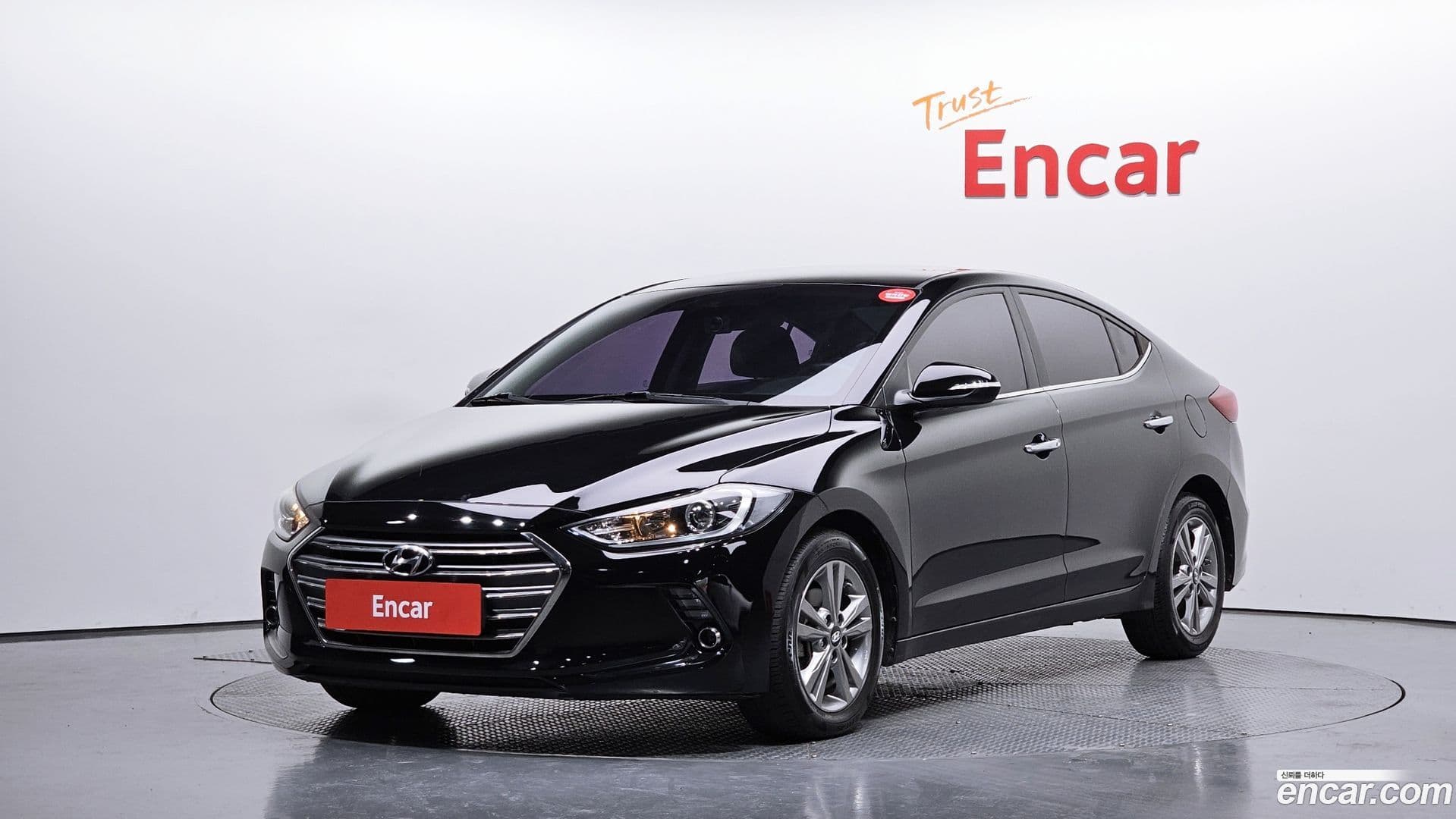 Main__Slider__Photo:AVANTE Hyundai 2016.2-0