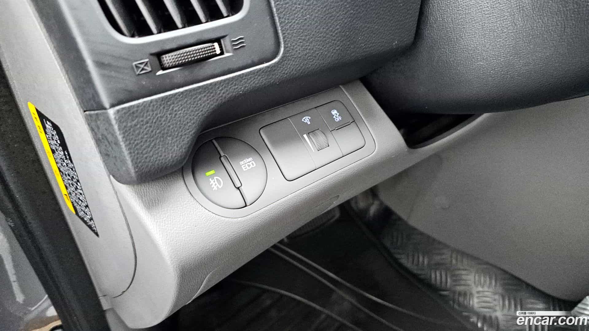 Starex Hyundai 2017.11-OPTION-020