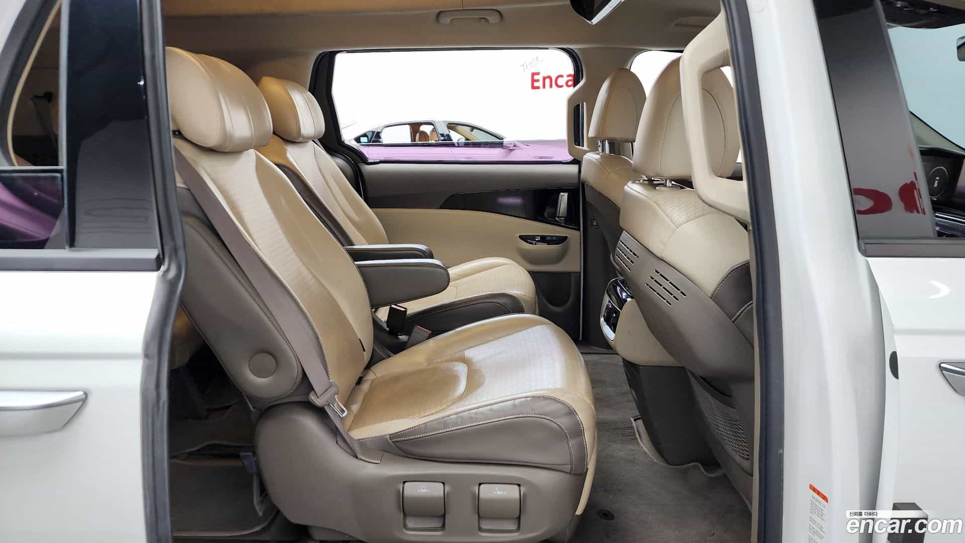 Canival Kia 2021.1-OPTION-016