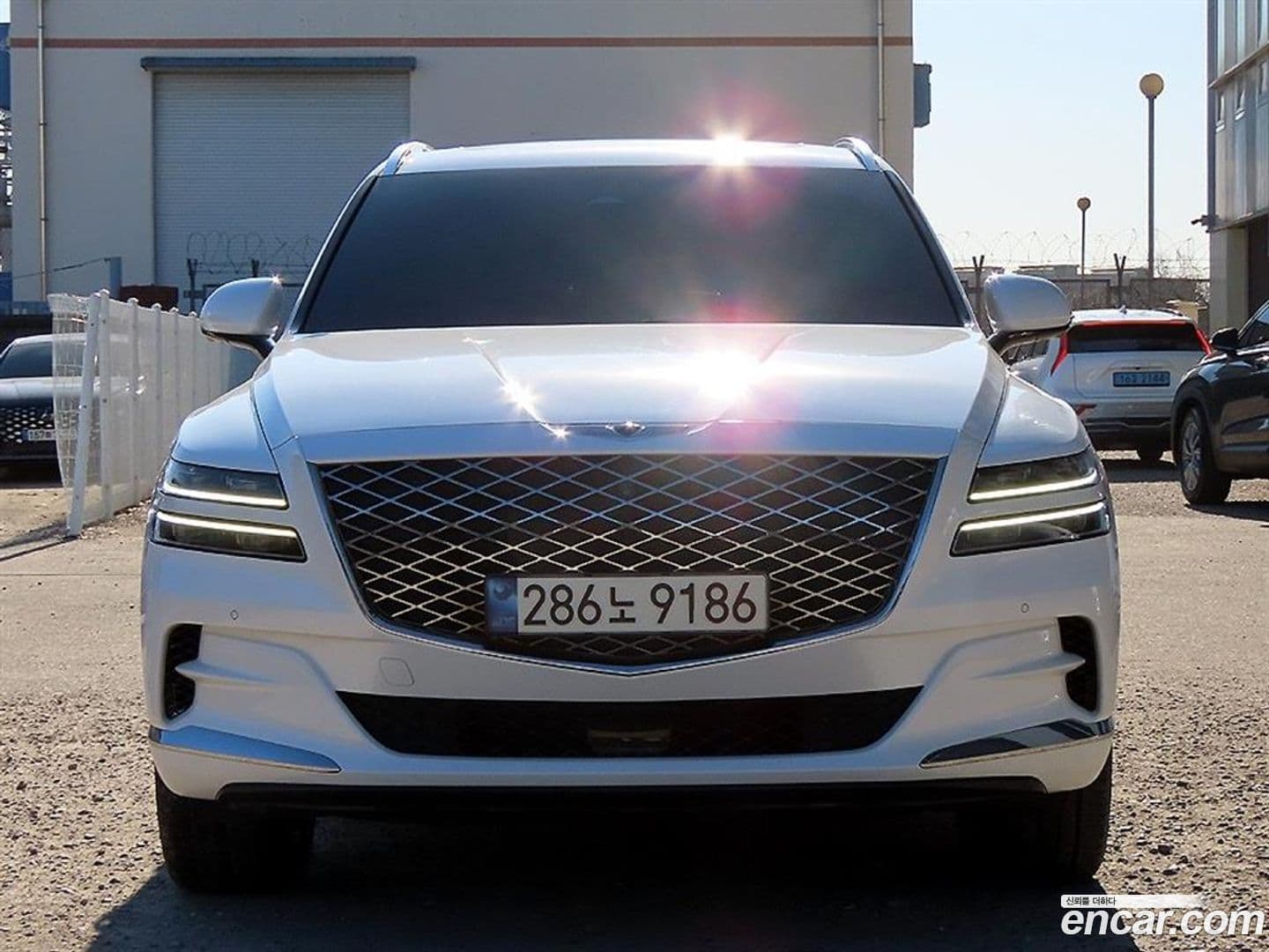 Main__Slider__Photo:GV80 Genesis 2021.6-0