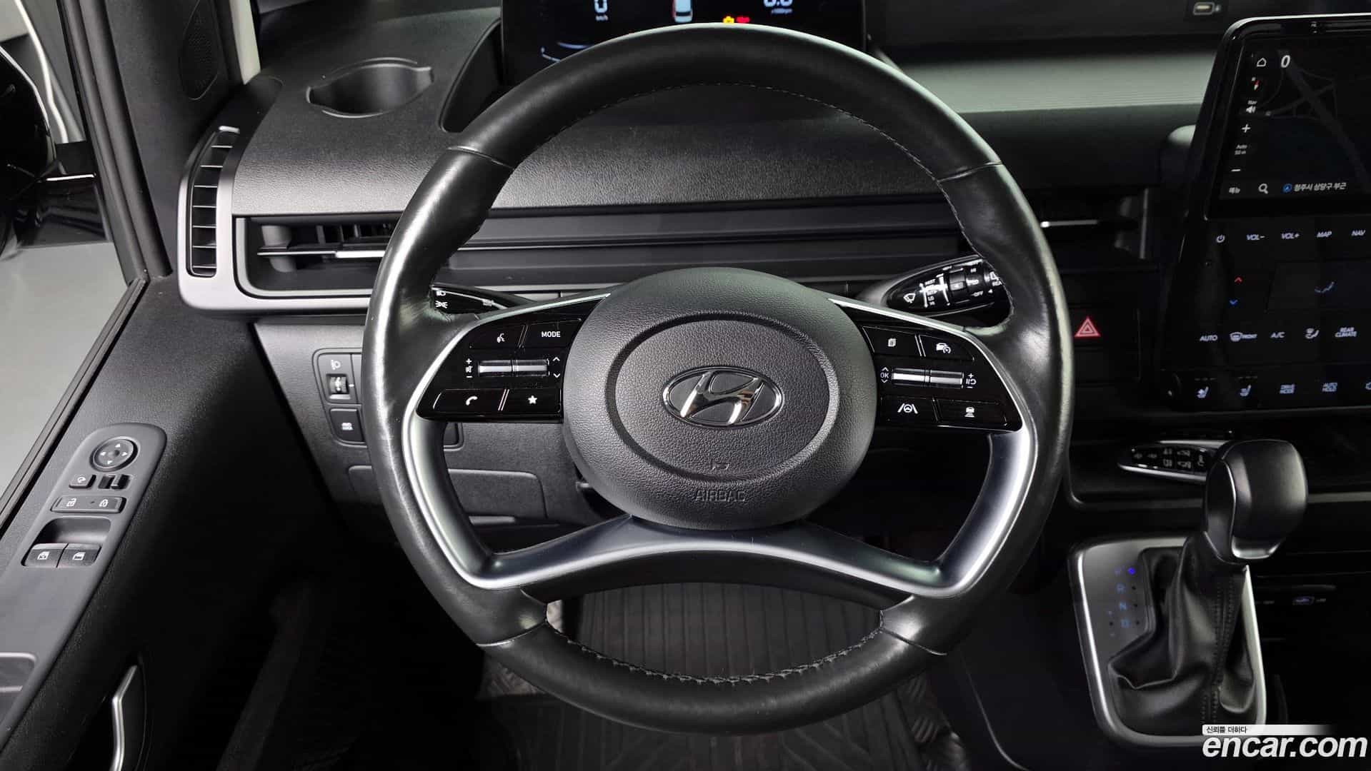 Staria Hyundai 2021.9-OPTION-018