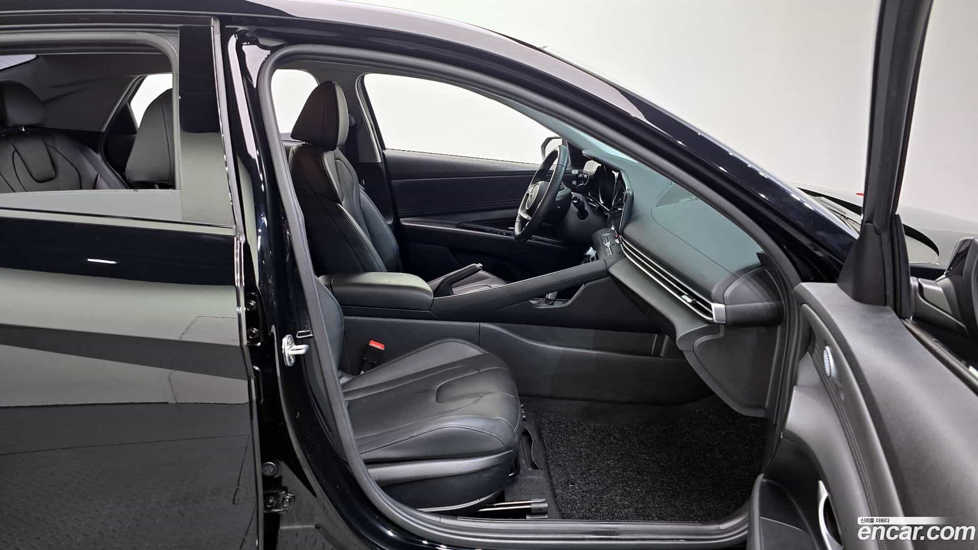 AVANTE Hyundai 2020.4-INNER-010