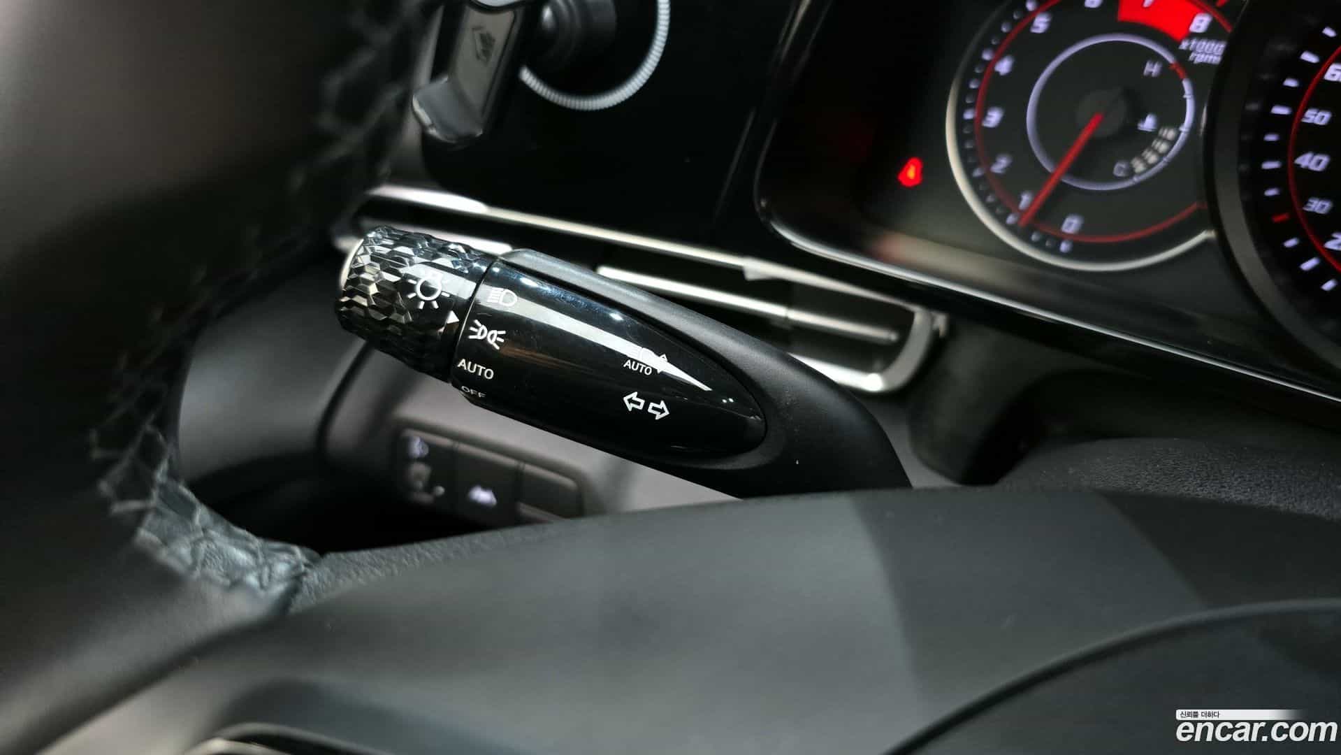 AVANTE Hyundai 2020.4-OPTION-022
