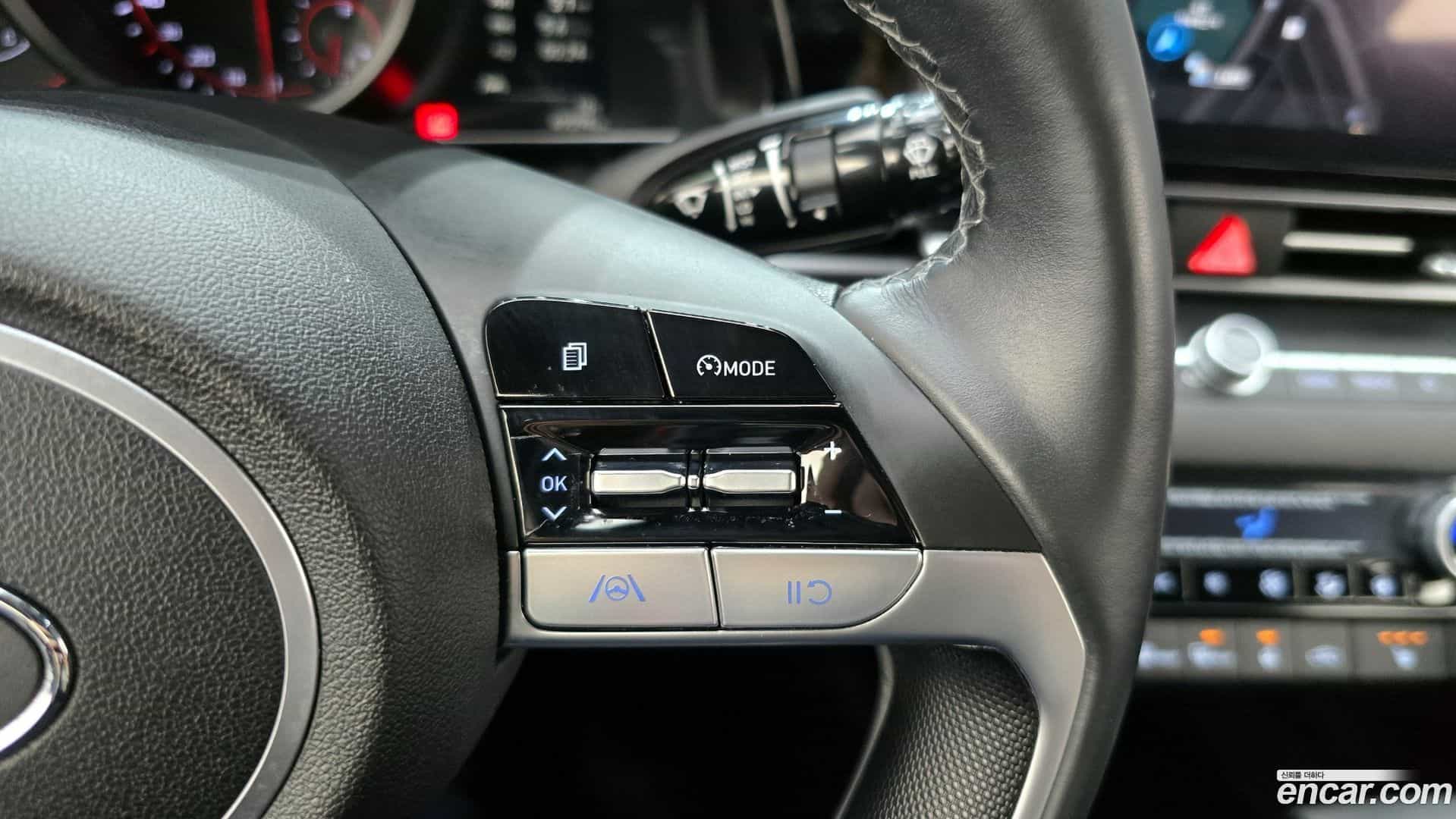 AVANTE Hyundai 2020.4-OPTION-023