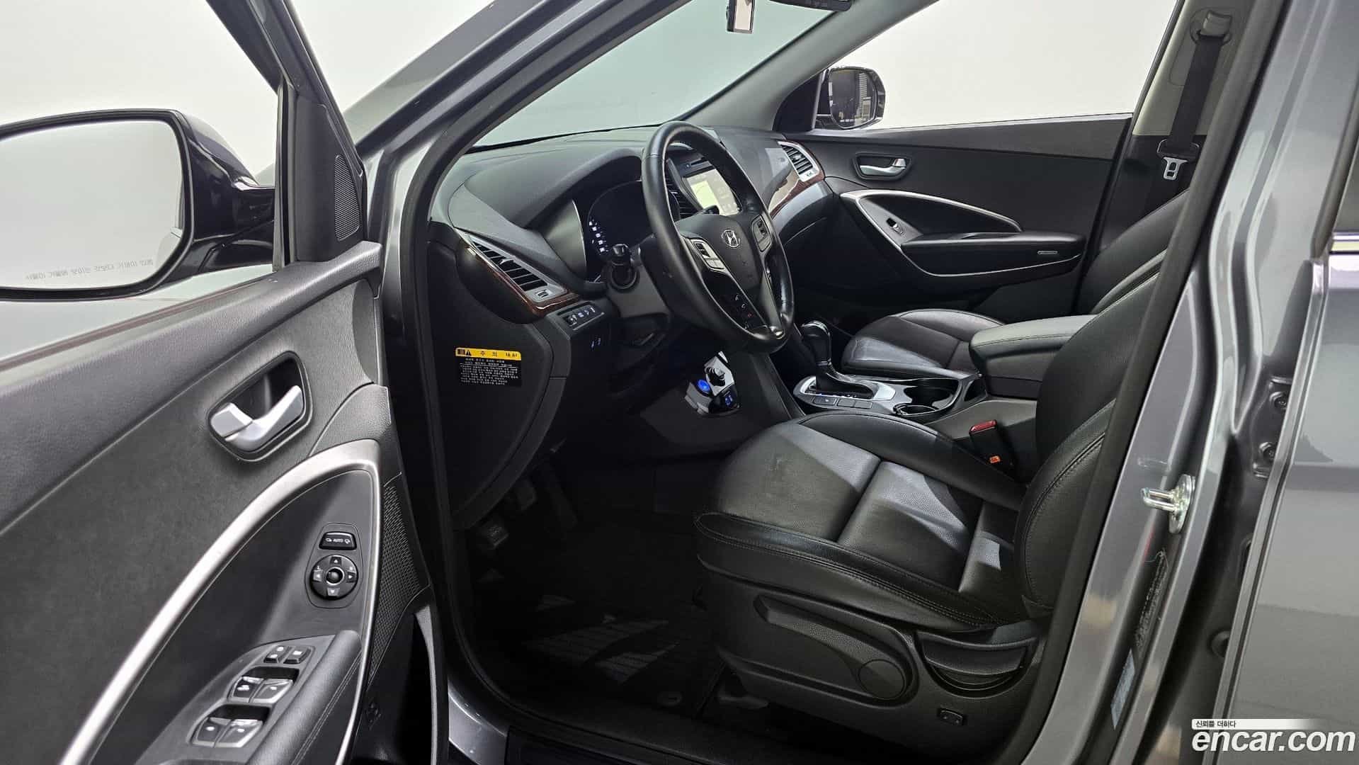Santafe Hyundai 2016.4-INNER-010