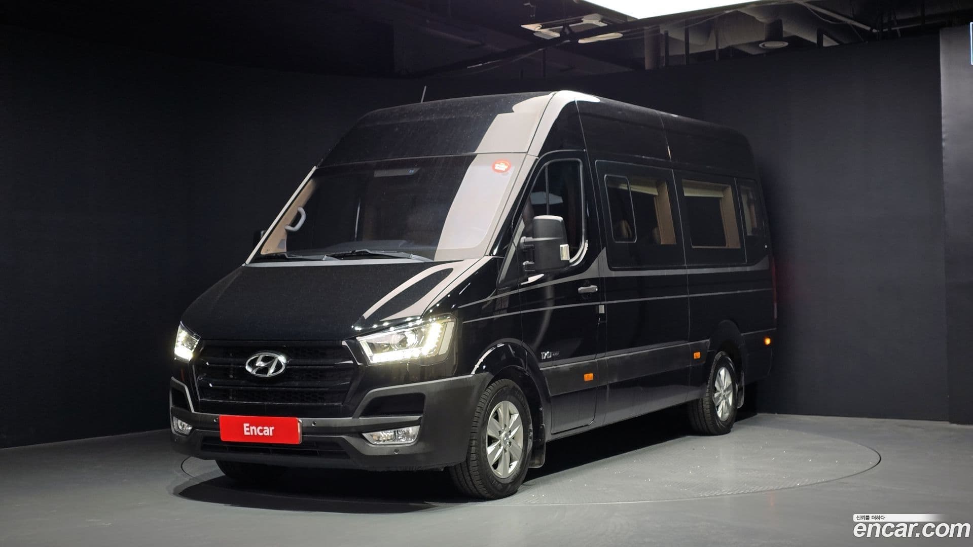 Main__Slider__Photo:Solati Hyundai 2017.11-0