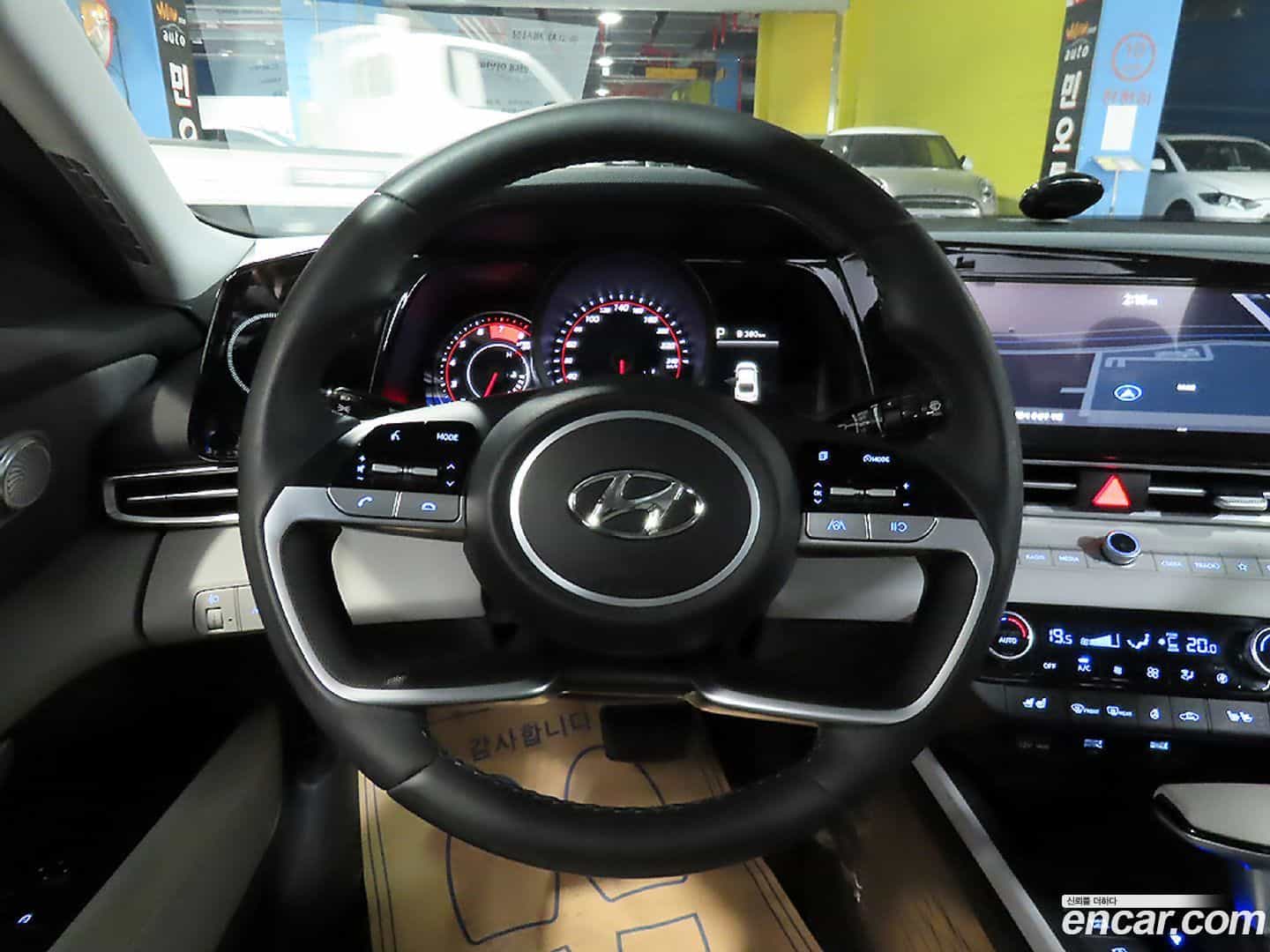 AVANTE Hyundai 2022.11-INNER-010
