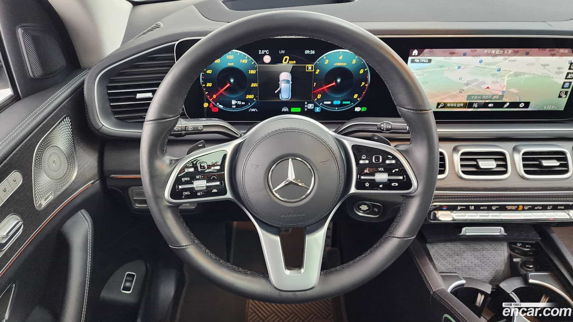 GLE-Class Mercedes-Benz 2021.10-OPTION-017