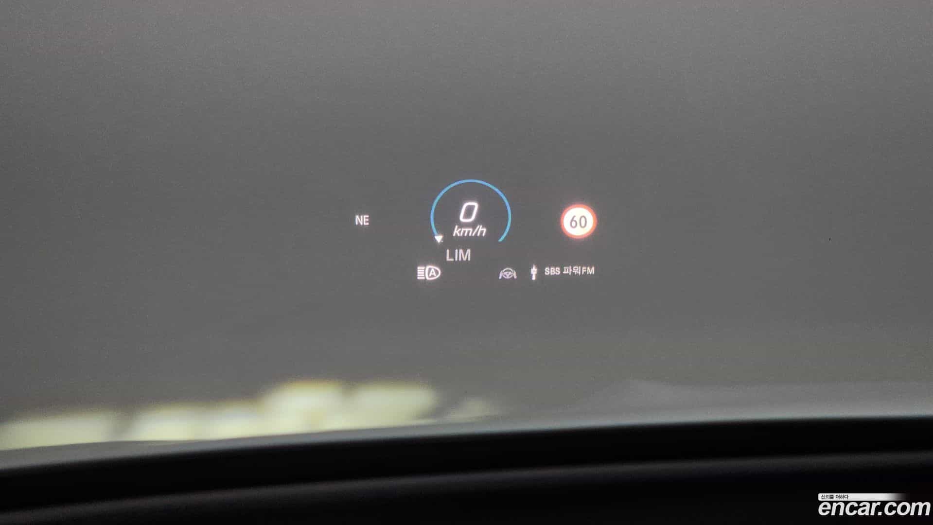 GLE-Class Mercedes-Benz 2021.10-OPTION-021