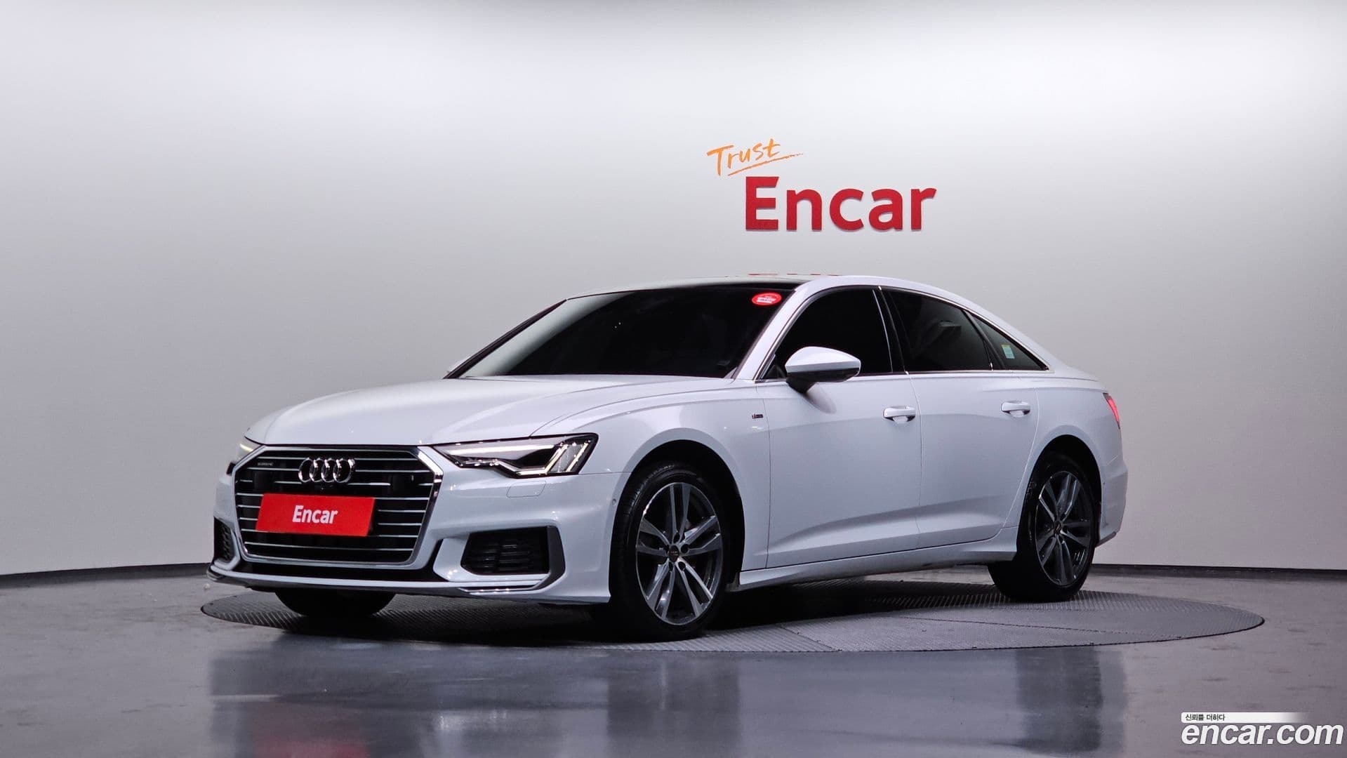 Main__Slider__Photo:A6 Audi 2020.10-0