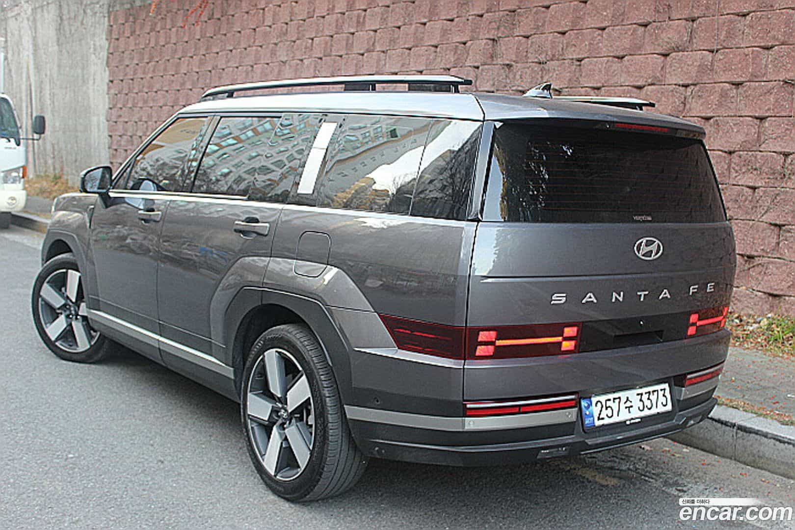 Santafe Hyundai 2024.11-OUTER-002
