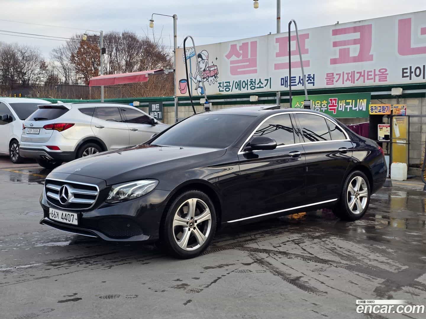 E-Class Mercedes-Benz 2018.0-OUTER-001
