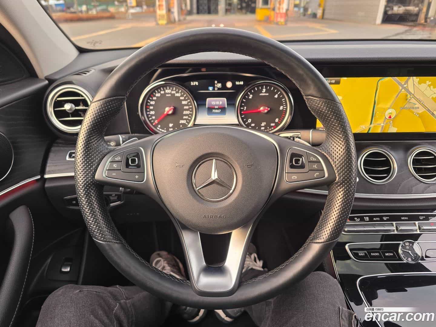 E-Class Mercedes-Benz 2018.0-INNER-009