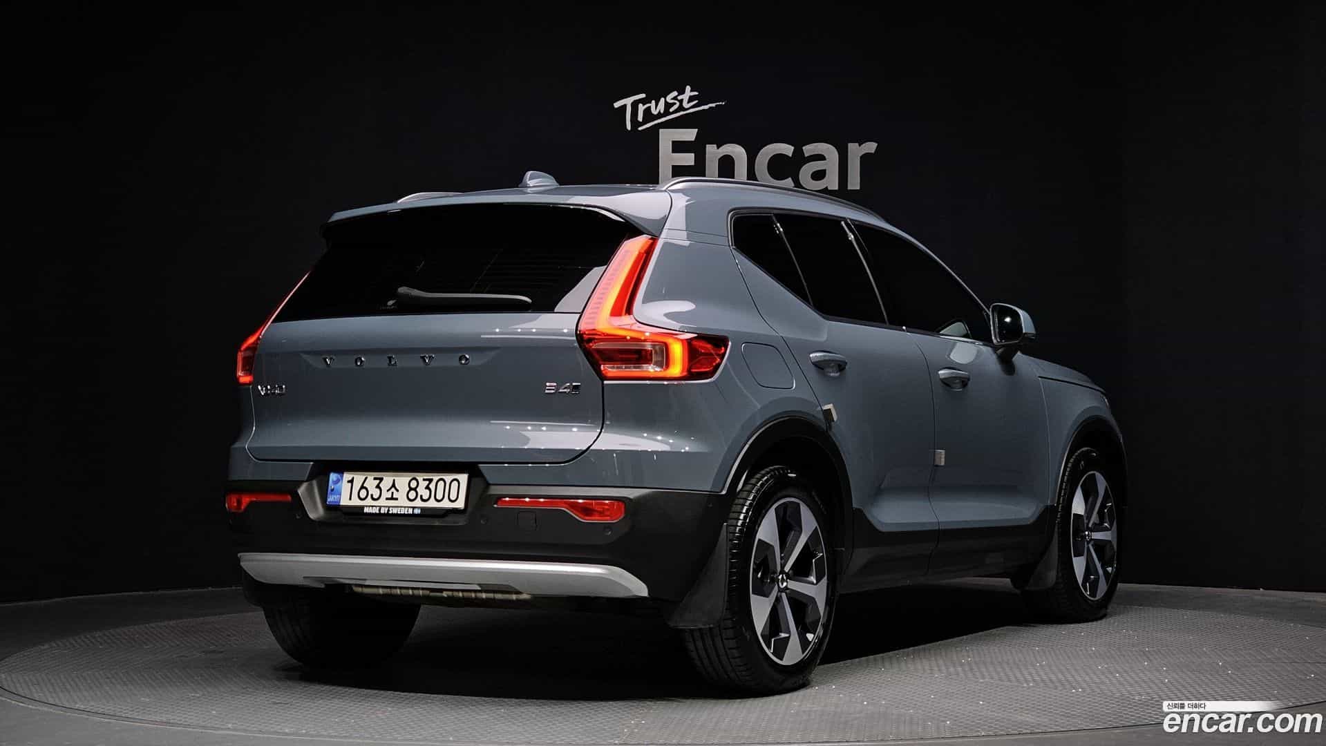 XC40 Volvo 2022.8-OUTER-002