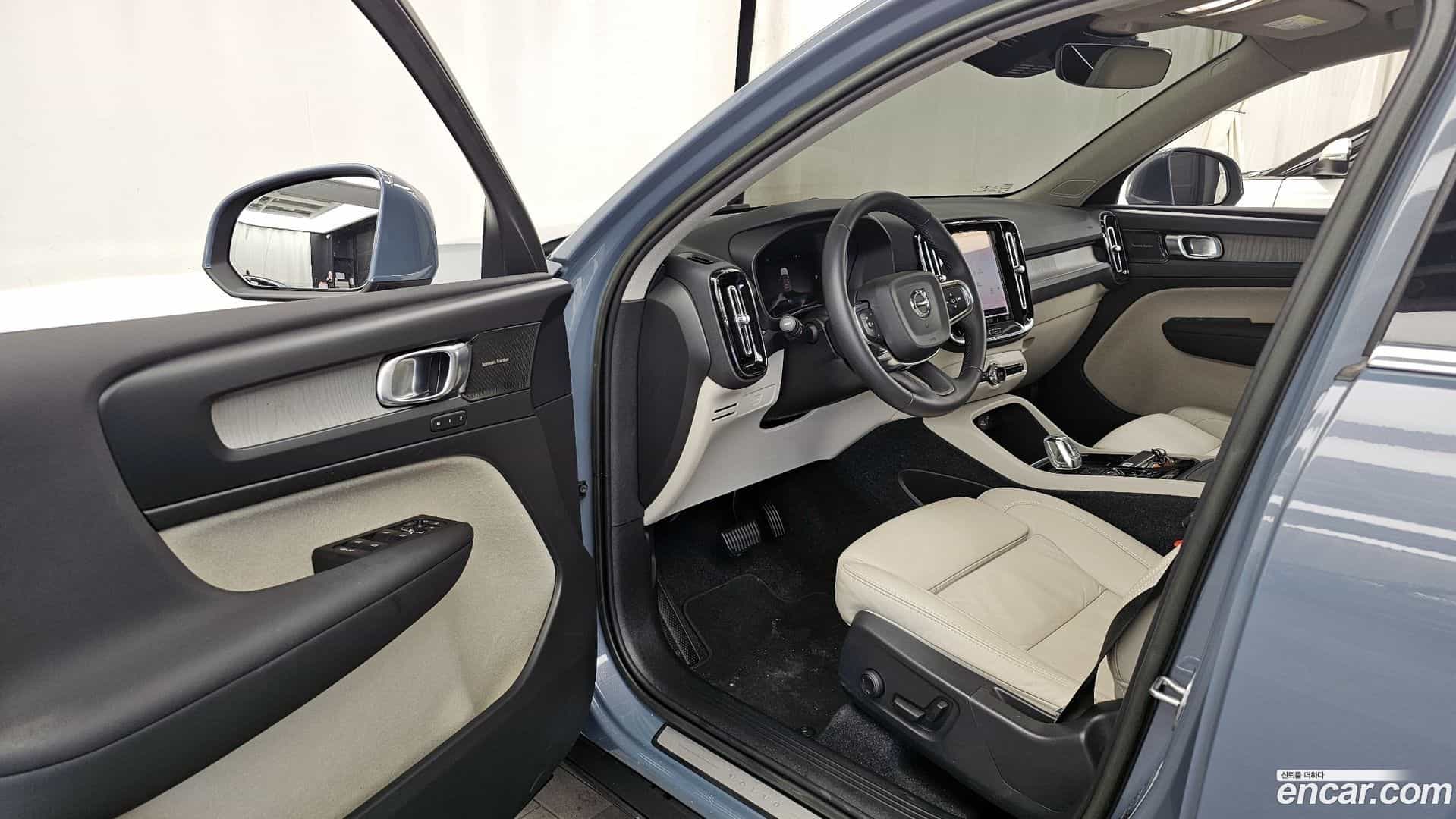 XC40 Volvo 2022.8-INNER-010