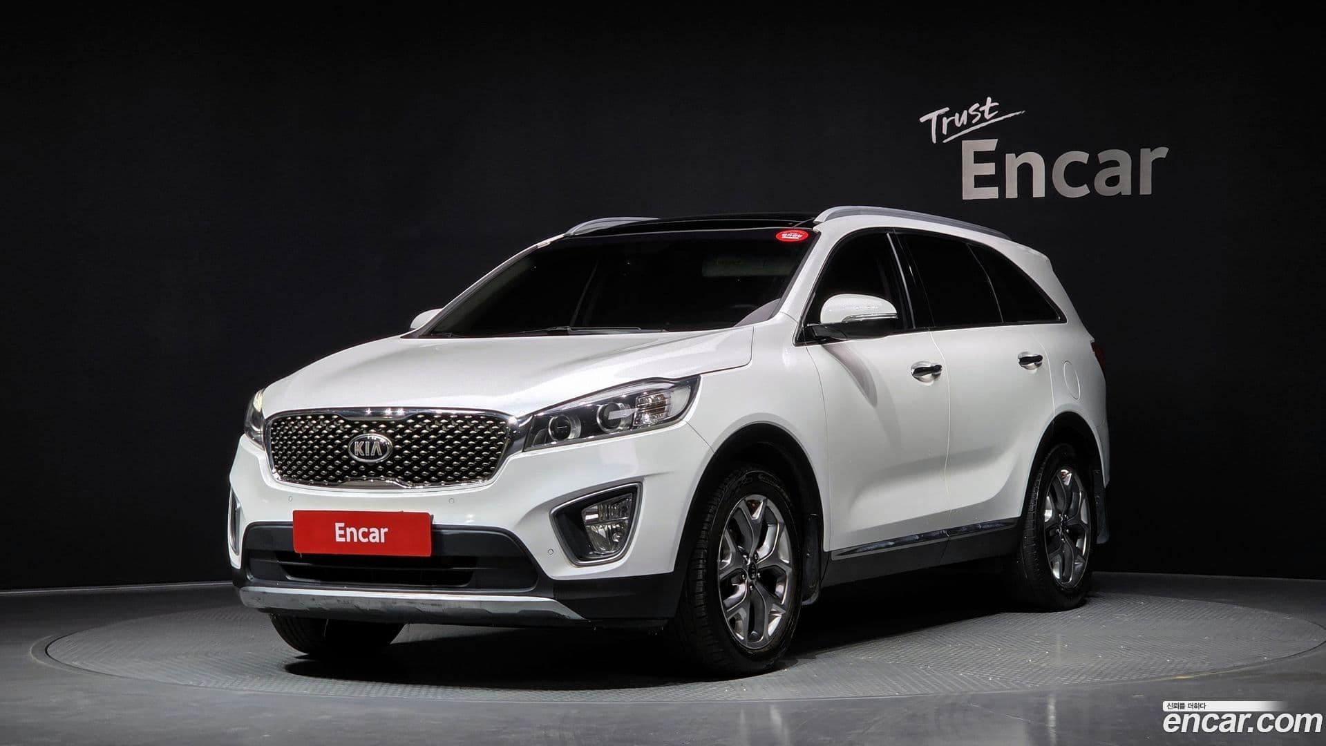 Main__Slider__Photo:Sorento Kia 2015.5-0