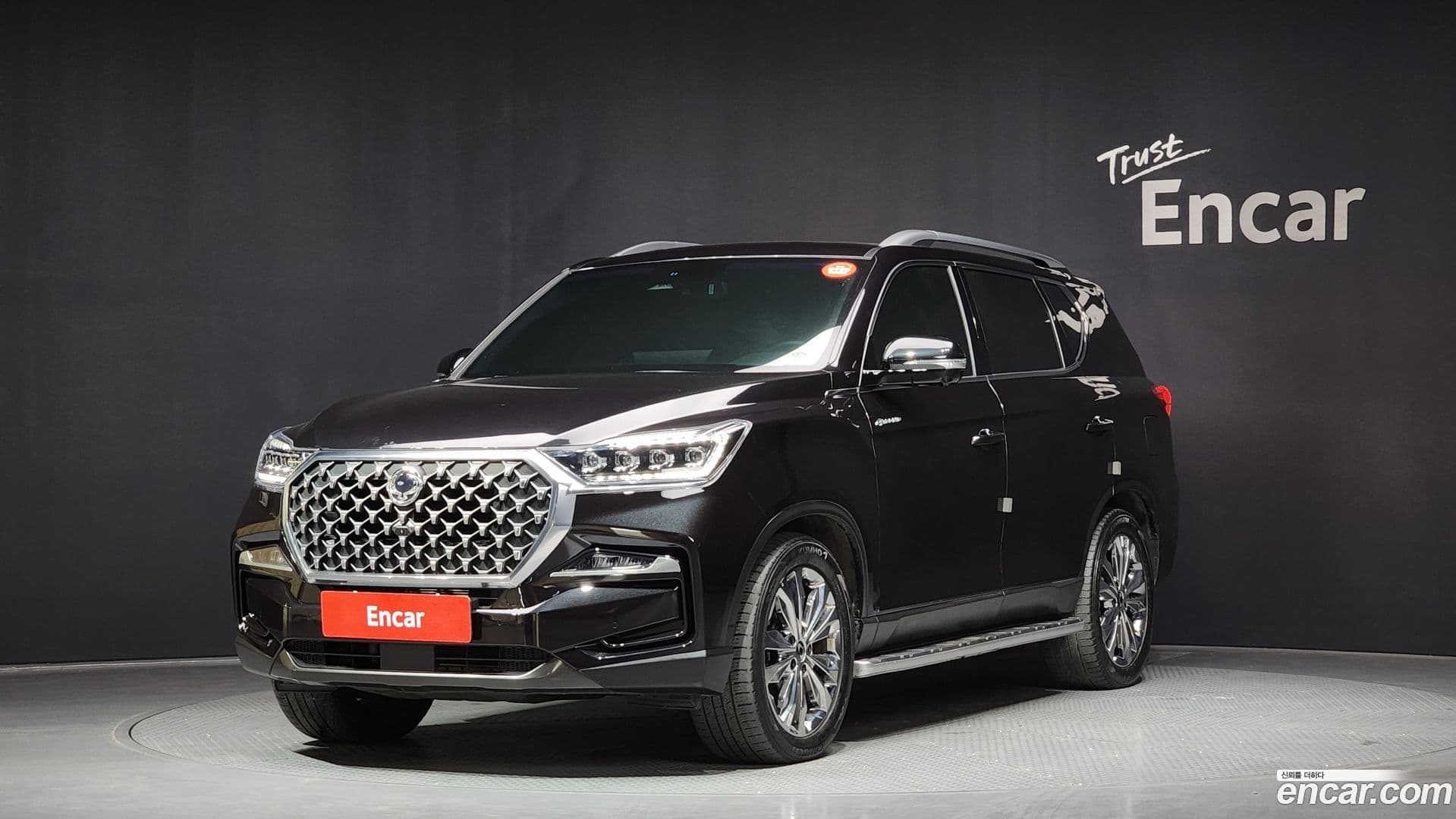 Main__Slider__Photo:Rexton KG Mobility 2023.8-0