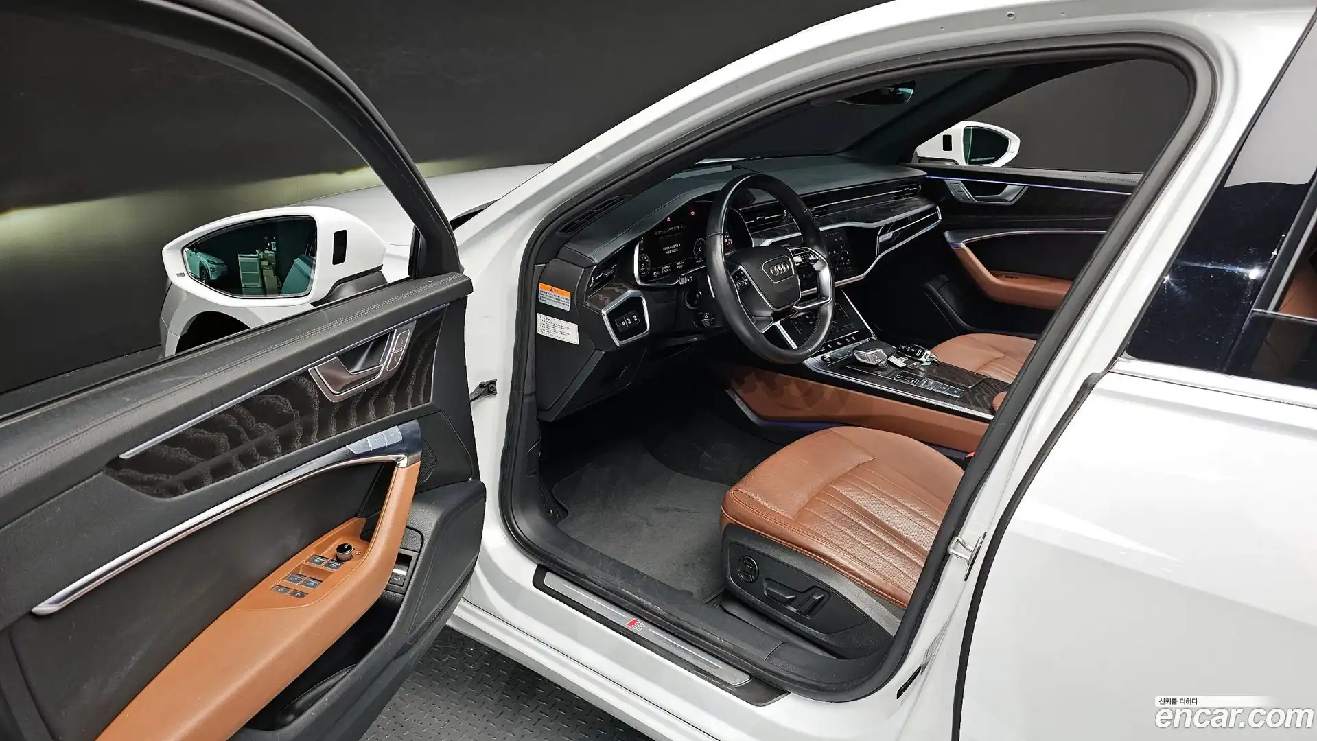 A6 Audi 2022.10-OPTION-015
