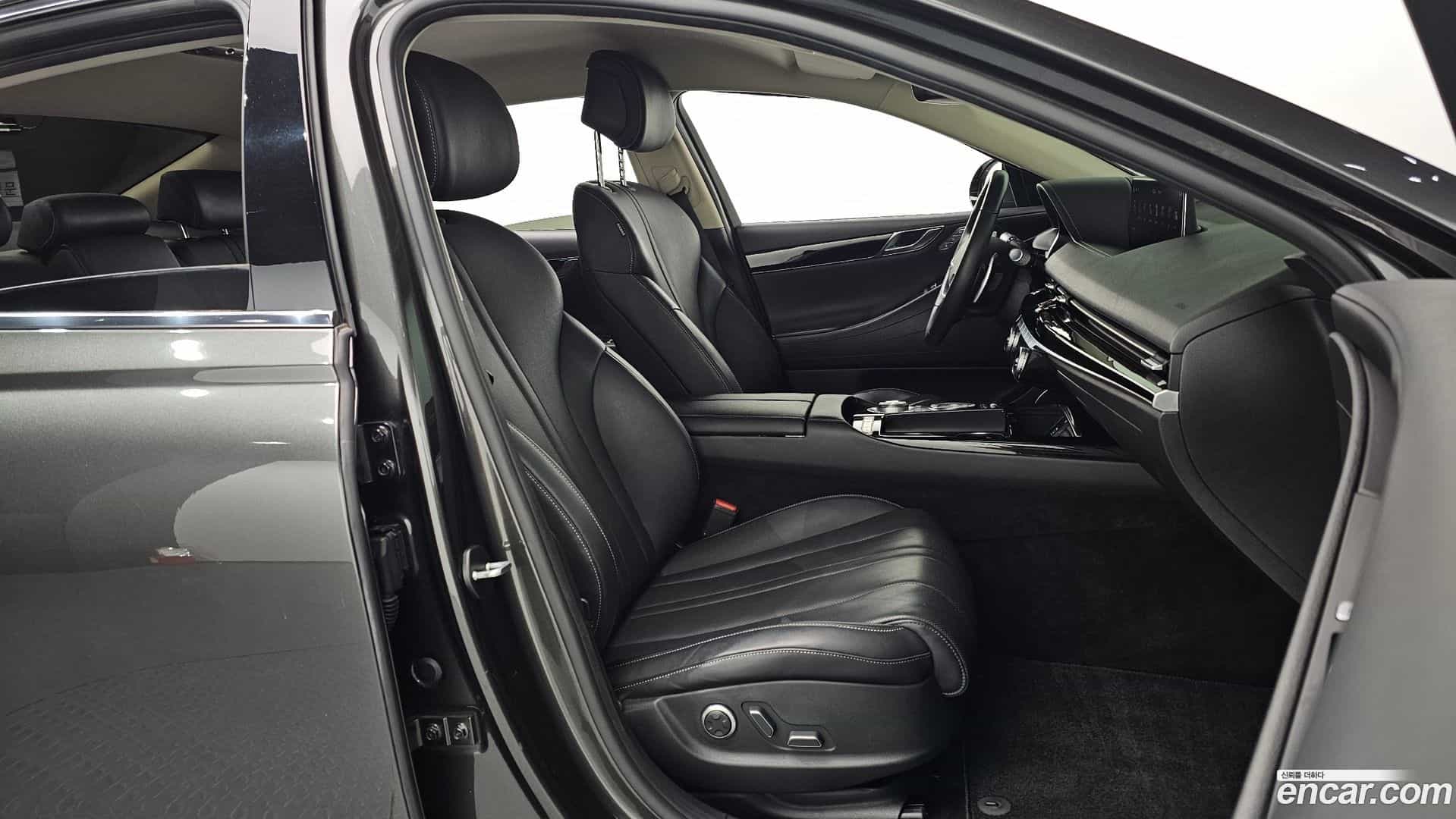 G80 Genesis 2022.6-INNER-010