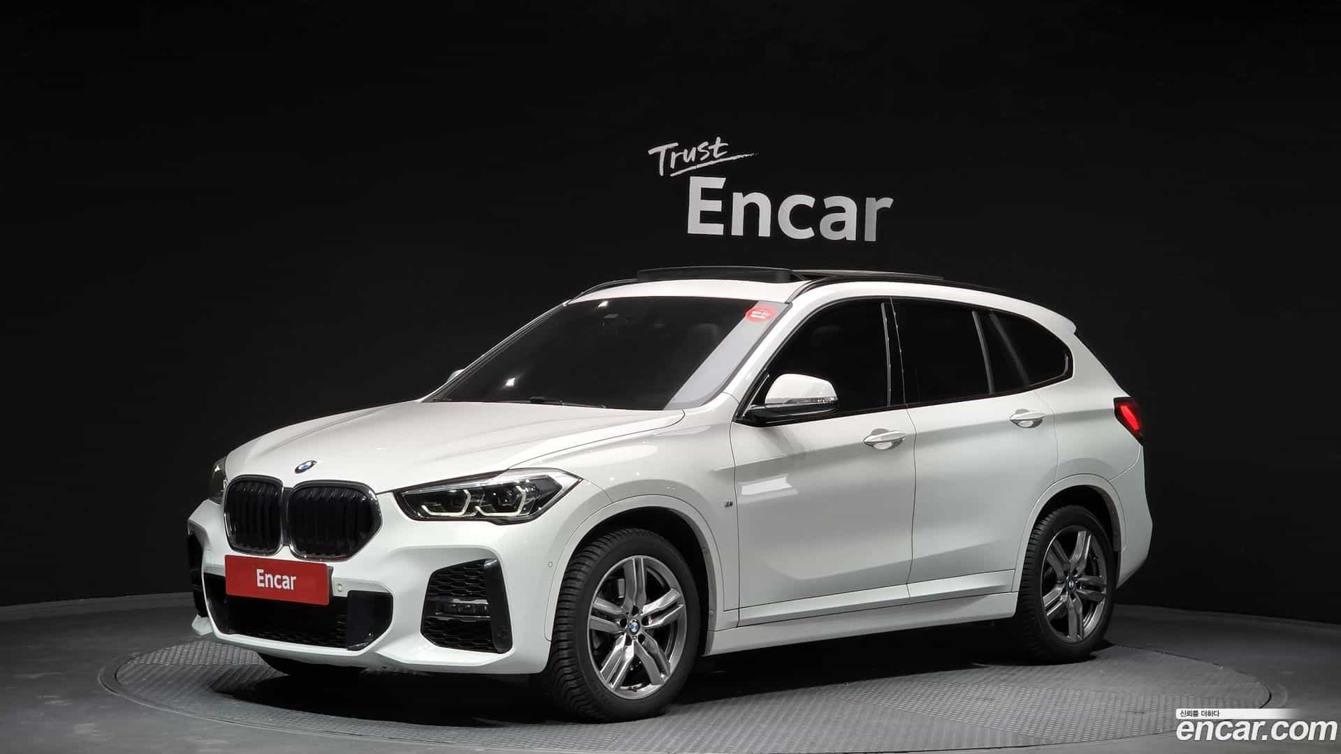 X1 BMW 2021.1-OUTER-001
