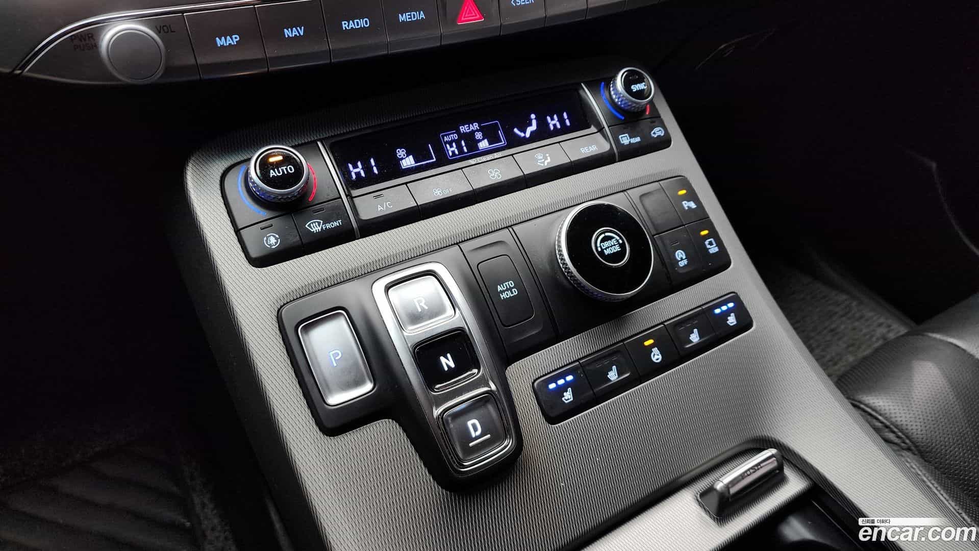 Palisade Hyundai 2022.2-INNER-009