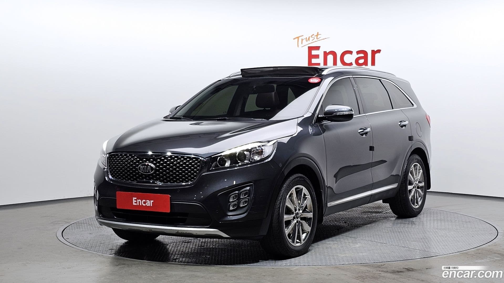Main__Slider__Photo:Sorento Kia 2016.9-0
