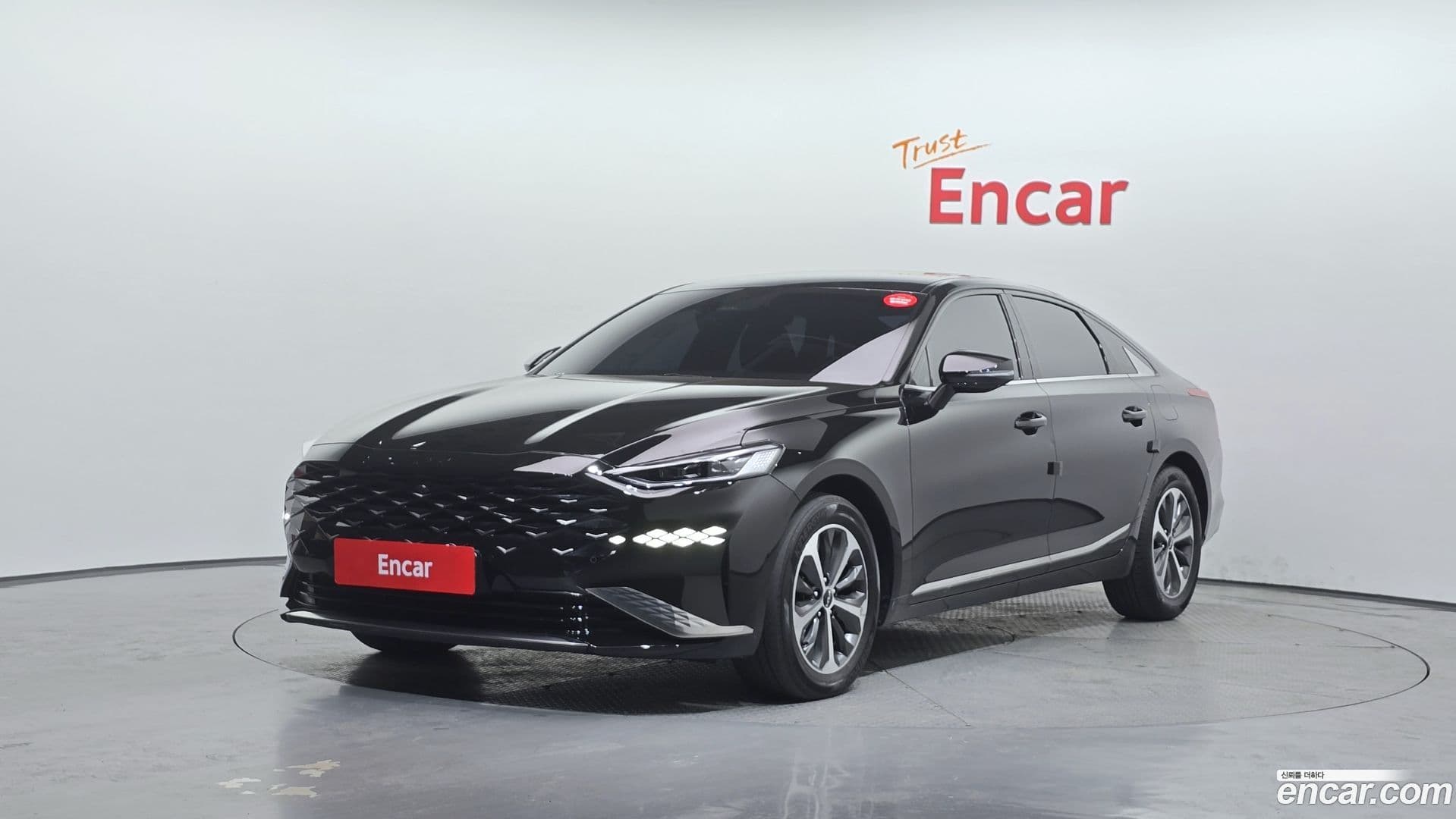 Main__Slider__Photo:K8 Kia 2022.1-0