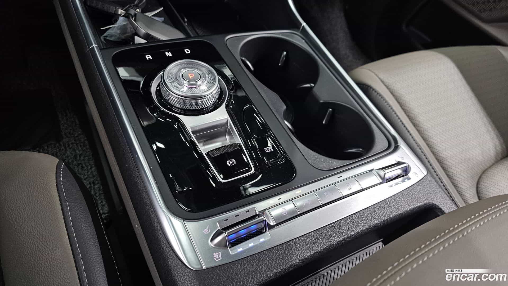 Canival Kia 2025.4-INNER-009