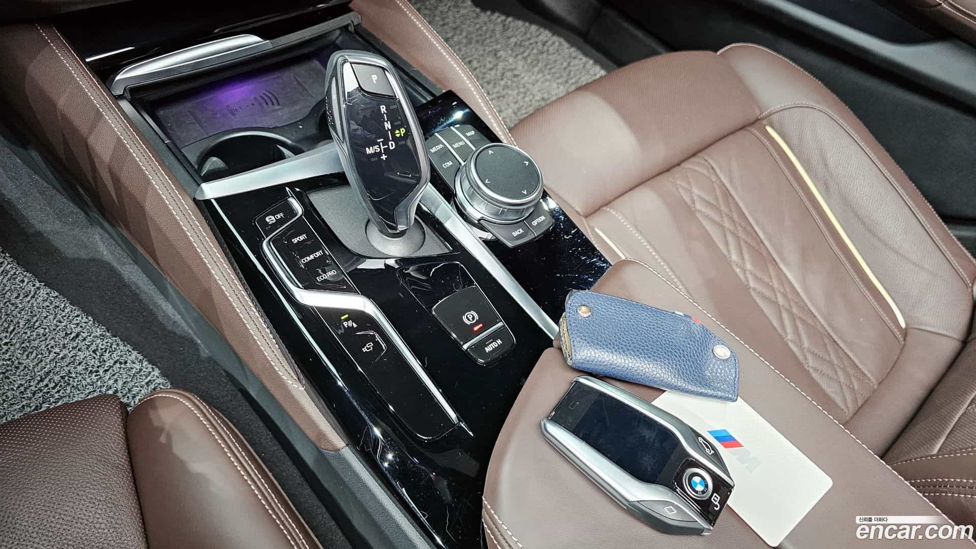 5-Series BMW 2023.3-INNER-009