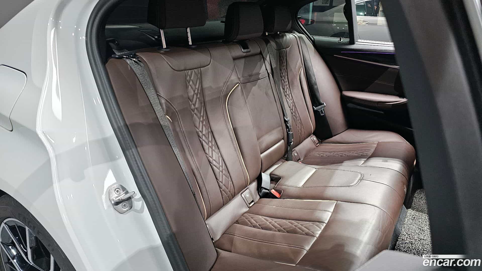 5-Series BMW 2023.3-OPTION-016