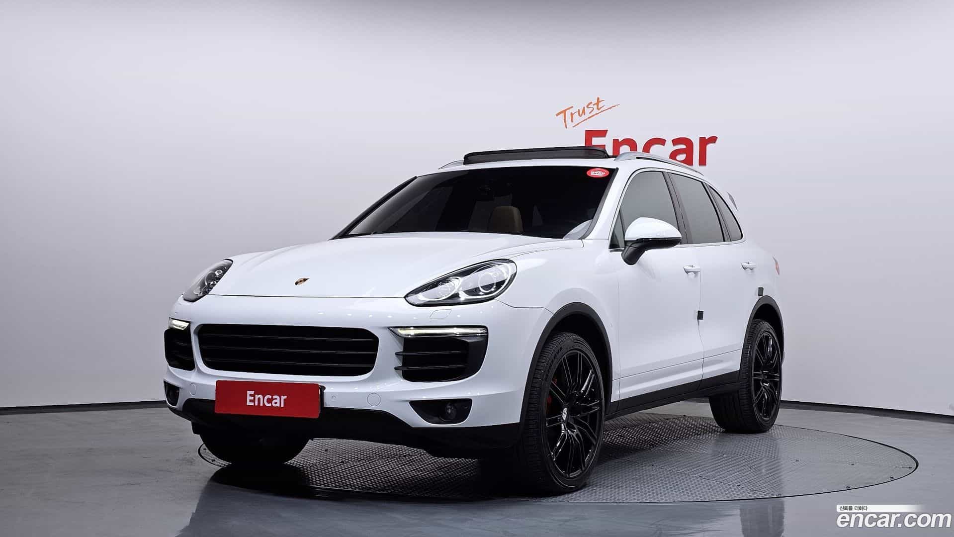 Cayenne Porsche 2016.5-OUTER-001