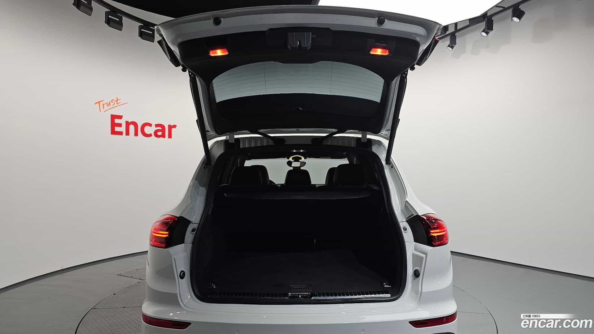 Cayenne Porsche 2016.5-OPTION-024