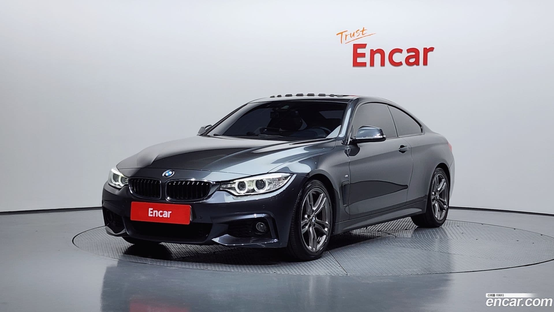Main__Slider__Photo:4-Series BMW 2015.11-0