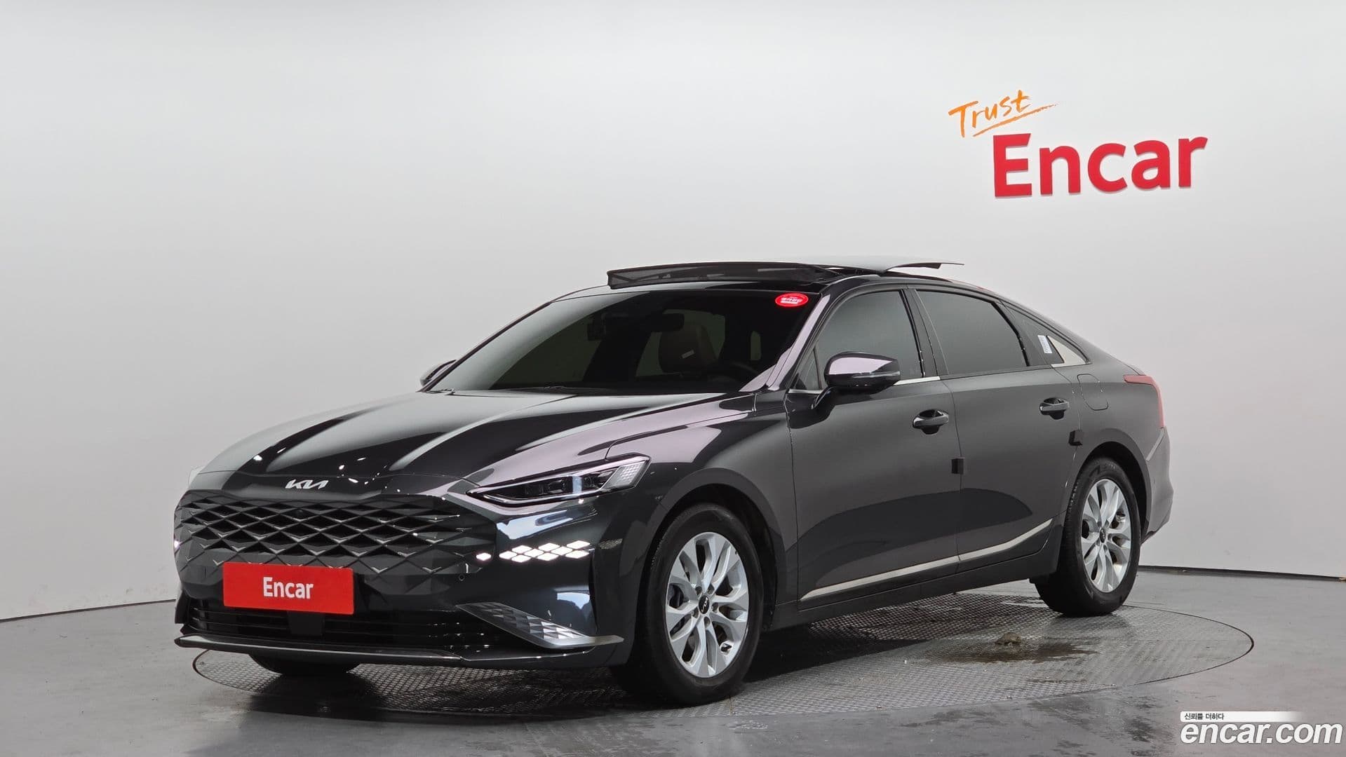 Main__Slider__Photo:K8 Kia 2021.10-0