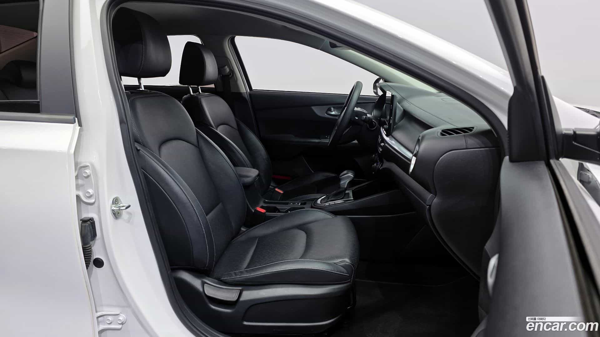 K3 Kia 2022.2-OPTION-015