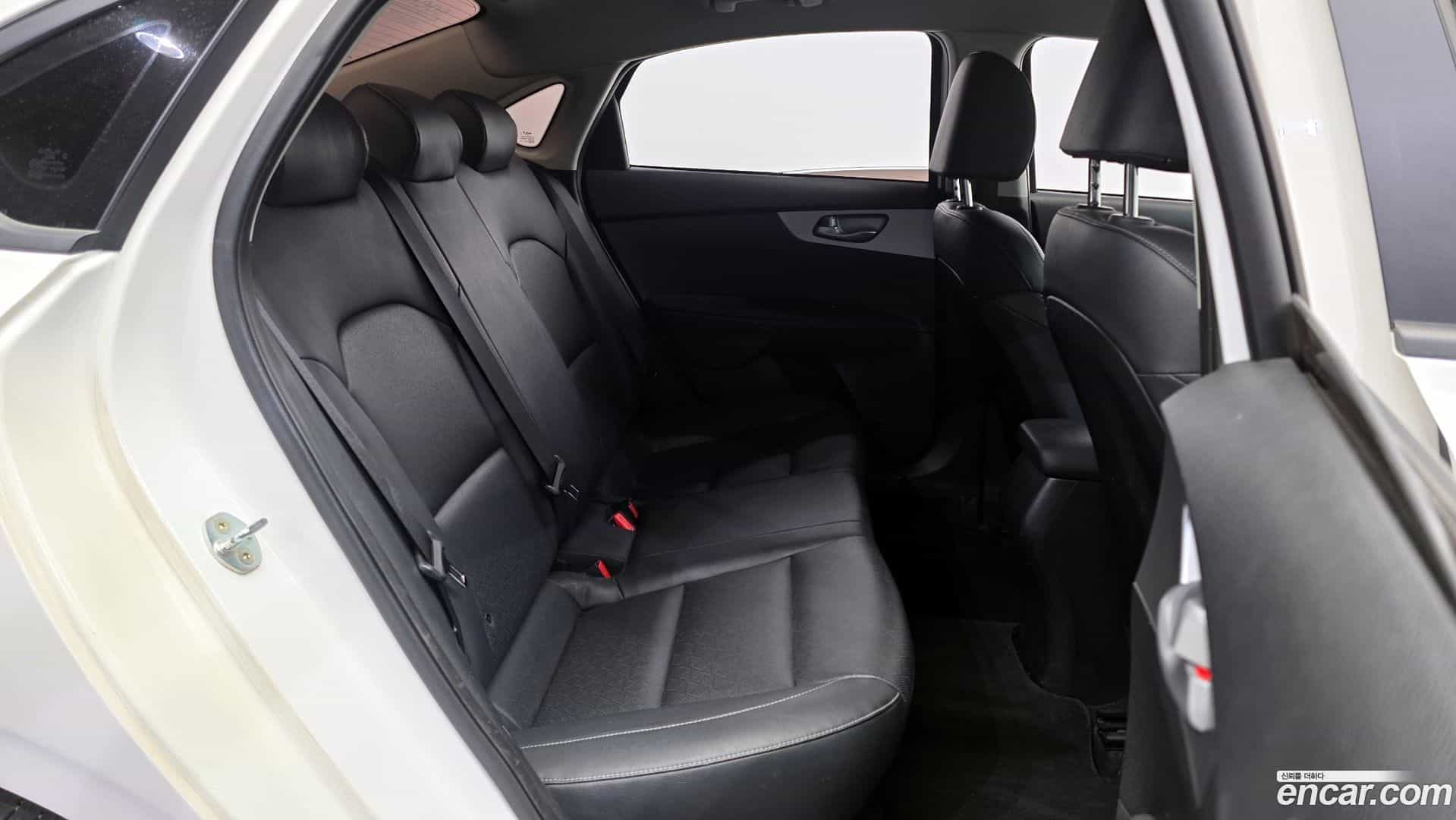 K3 Kia 2022.2-OPTION-016