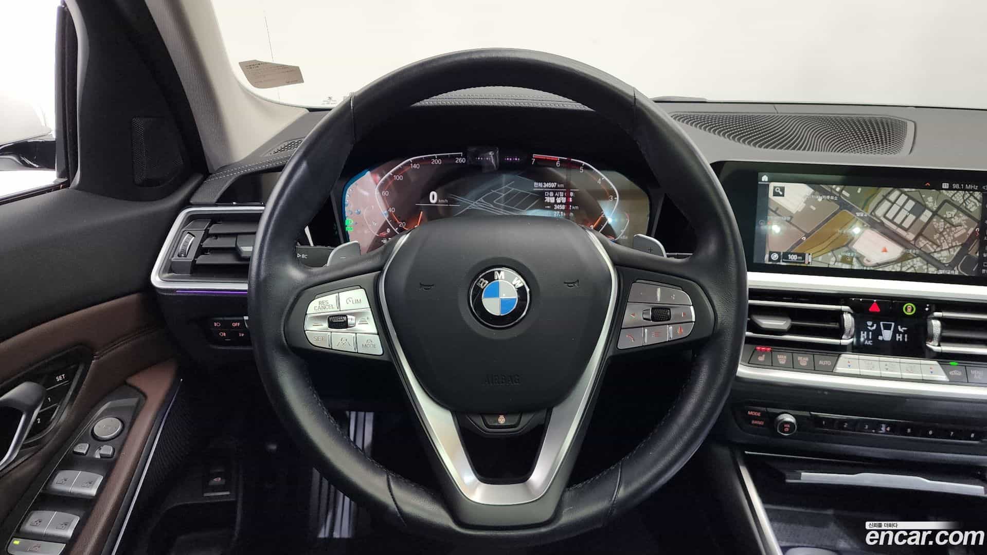 3-Series BMW 2022.3-OPTION-017