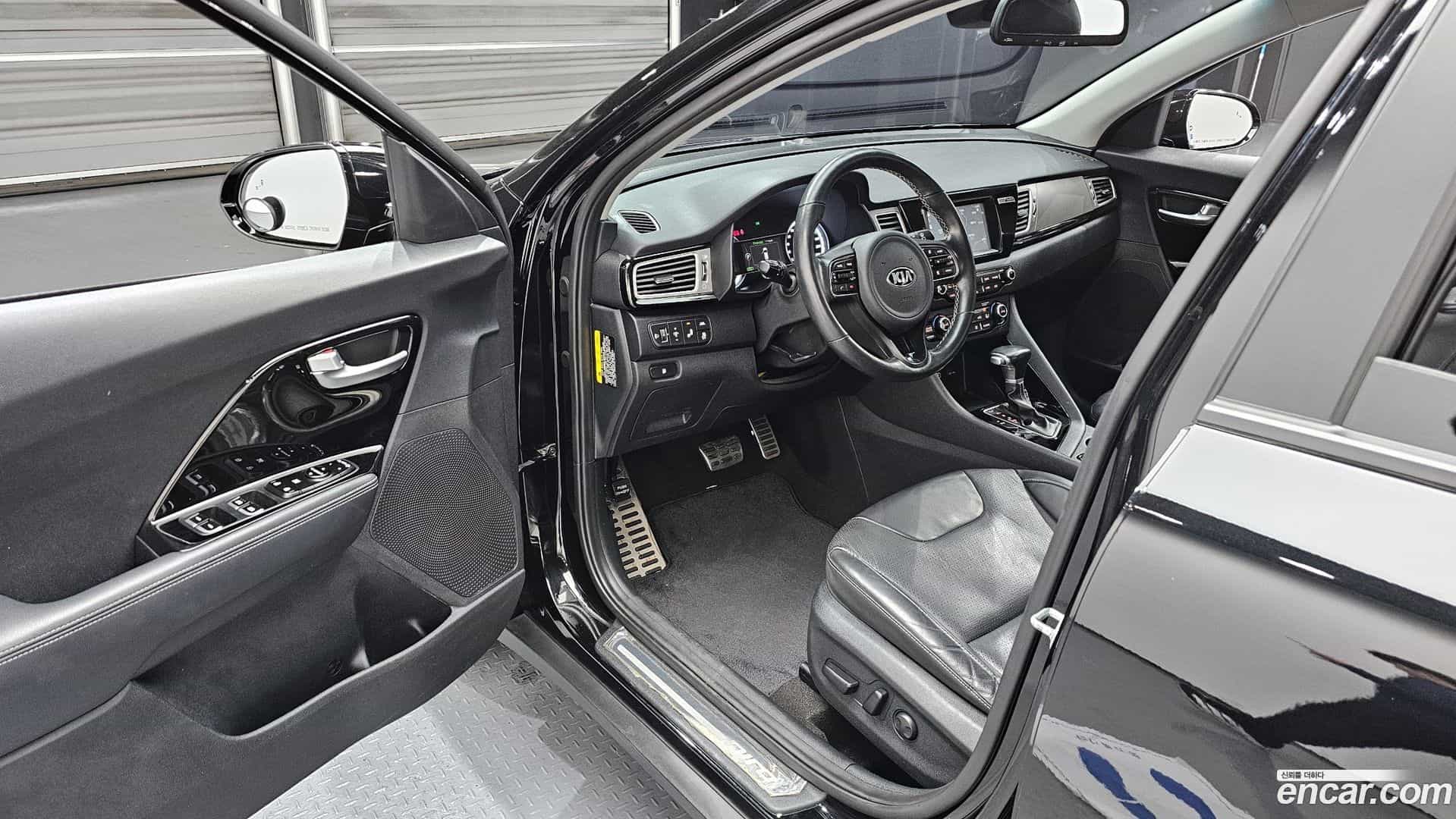 Niro Kia 2016.8-OPTION-015