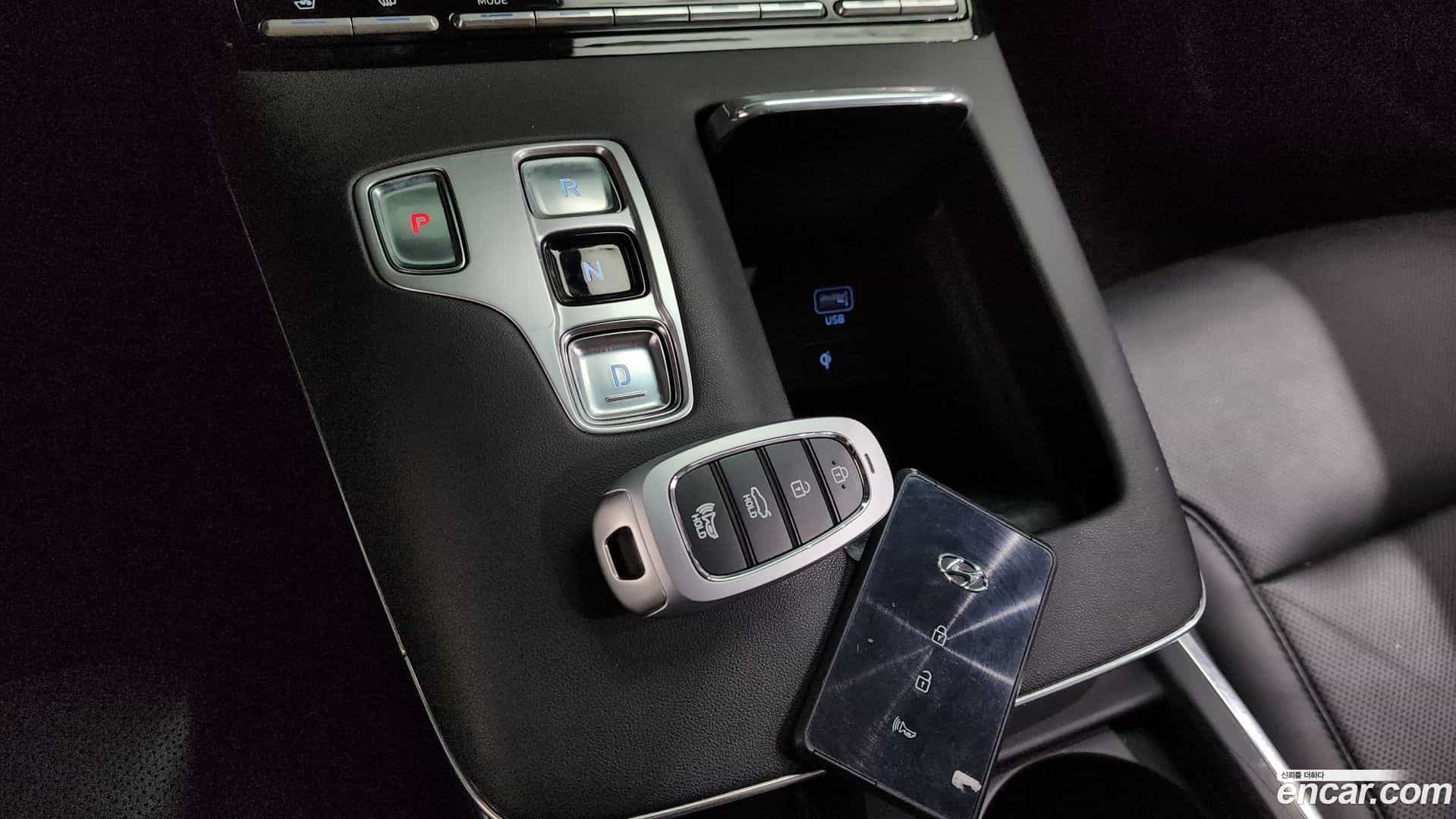 Grandeur Hyundai 2020.3-INNER-009
