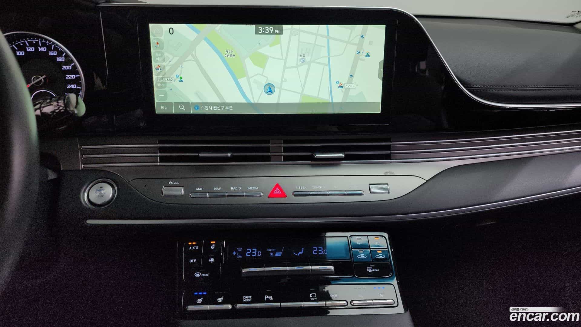 Grandeur Hyundai 2020.3-OPTION-018