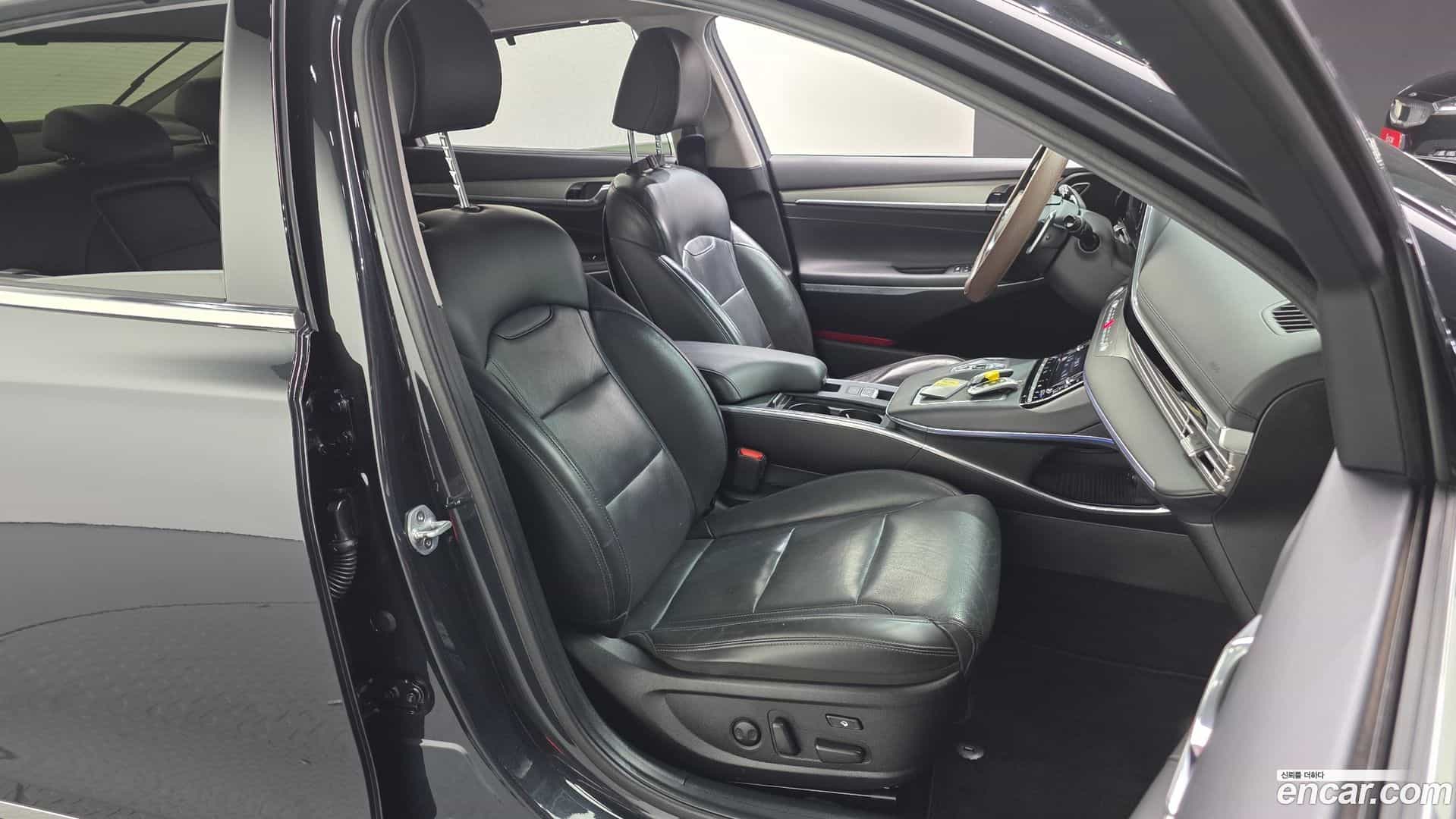 Grandeur Hyundai 2020.0-OPTION-016
