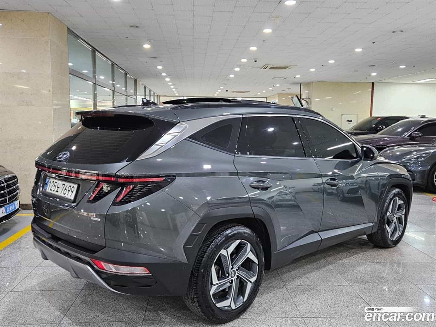 Tucson Hyundai 2021.1-OUTER-003
