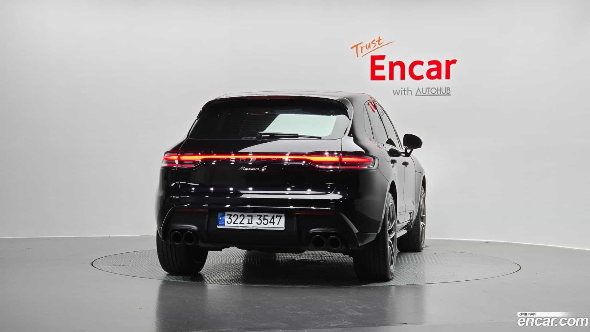 Macan Porsche 2023.7-OUTER-004
