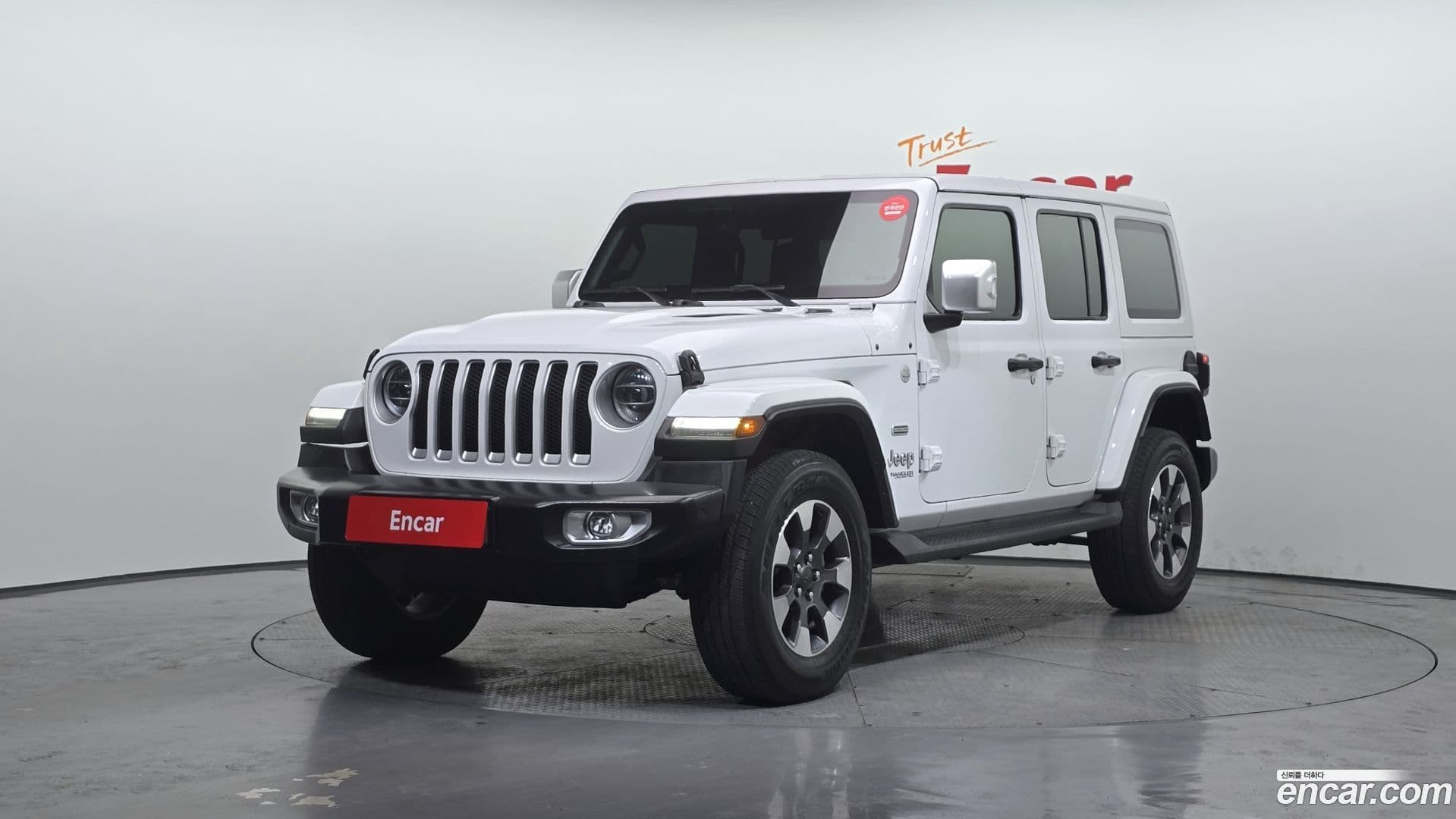 Main__Slider__Photo:Wrangler Jeep 2022.8-0