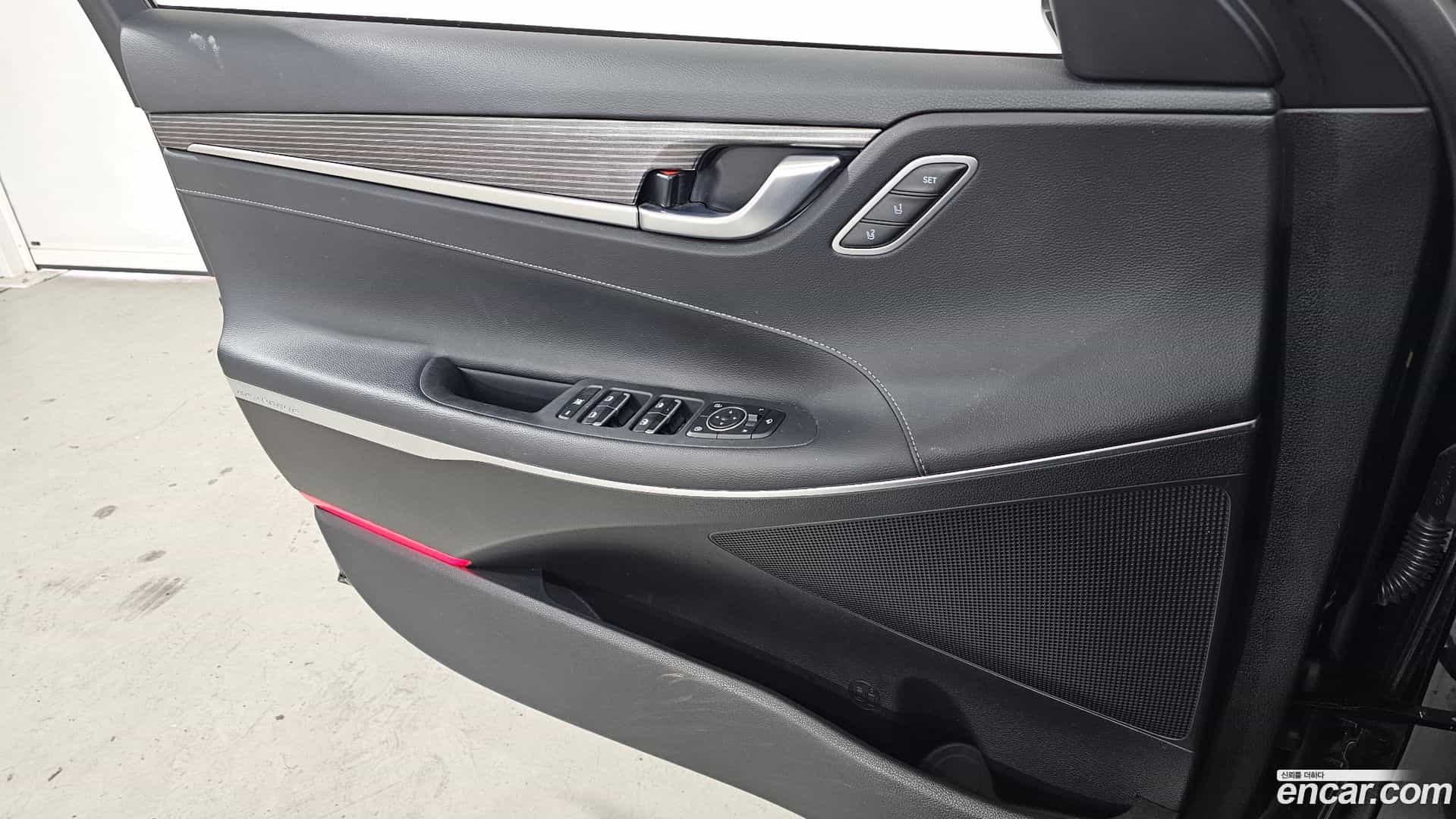 Grandeur Hyundai 2017.7-OPTION-018