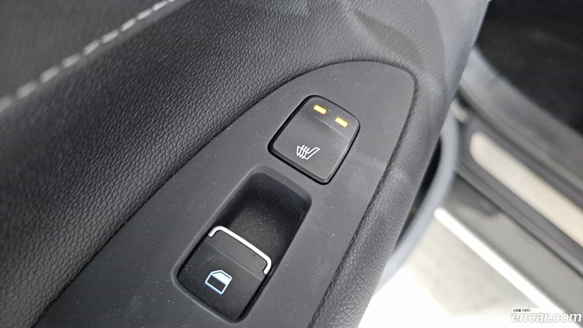 Grandeur Hyundai 2017.7-OPTION-023