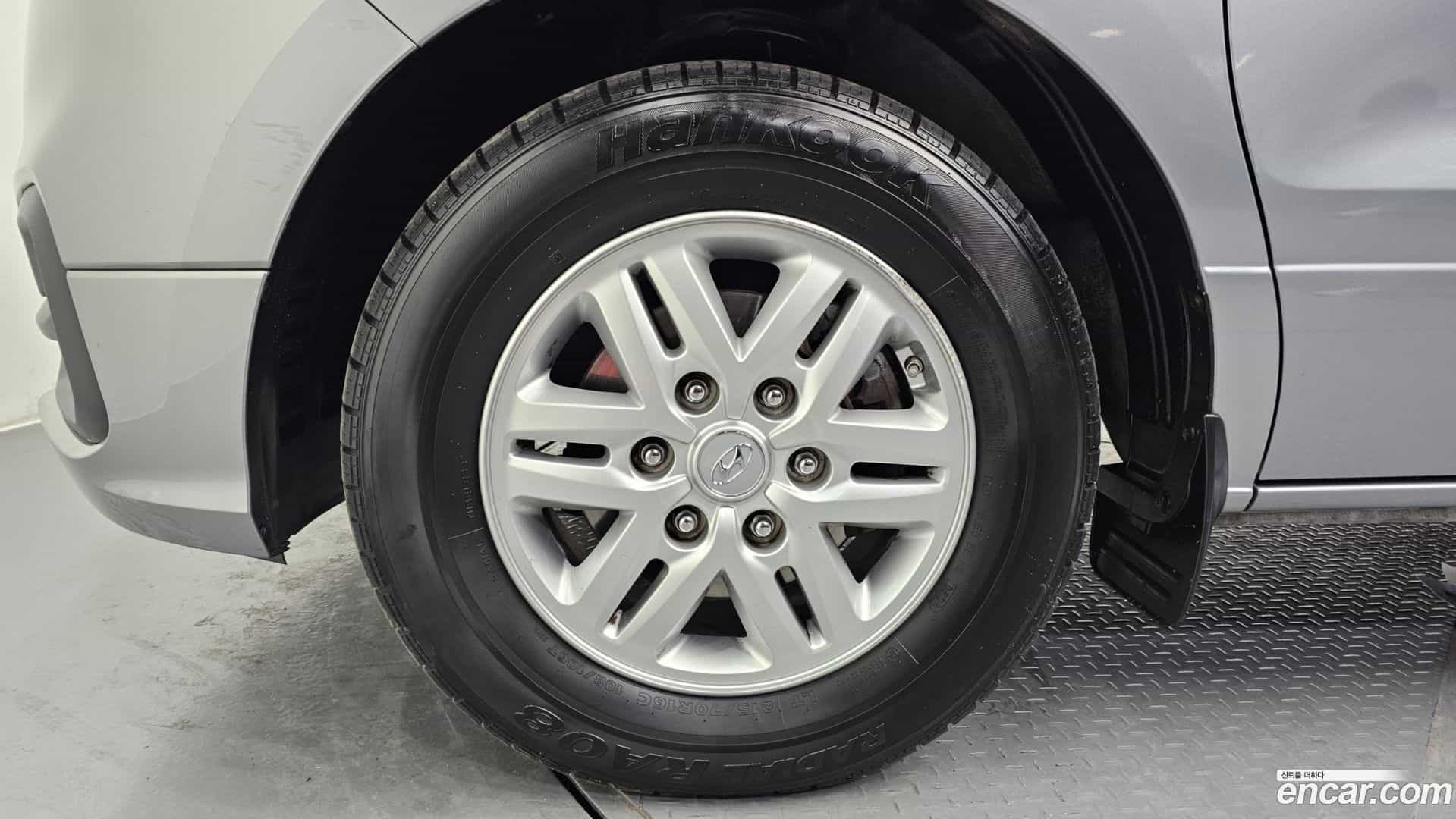 Starex Hyundai 2019.5-OUTER-005