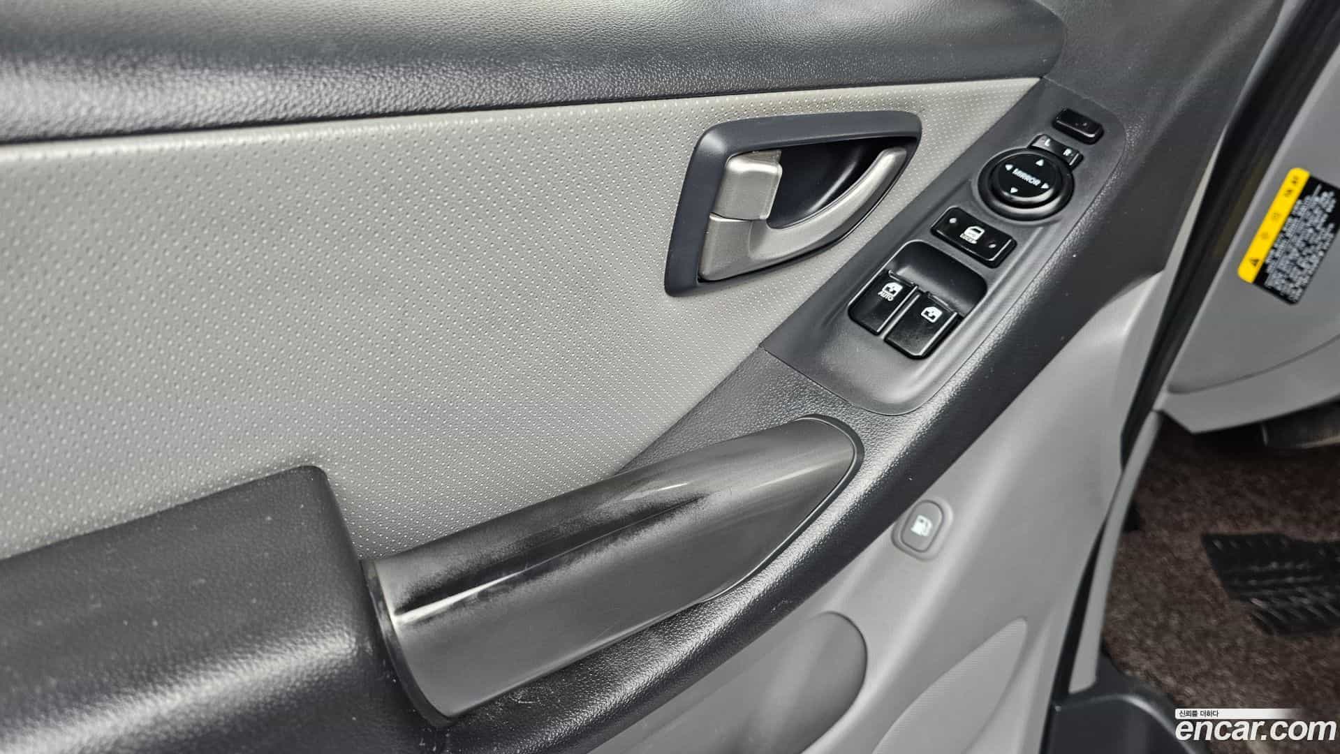 Starex Hyundai 2019.5-OPTION-021